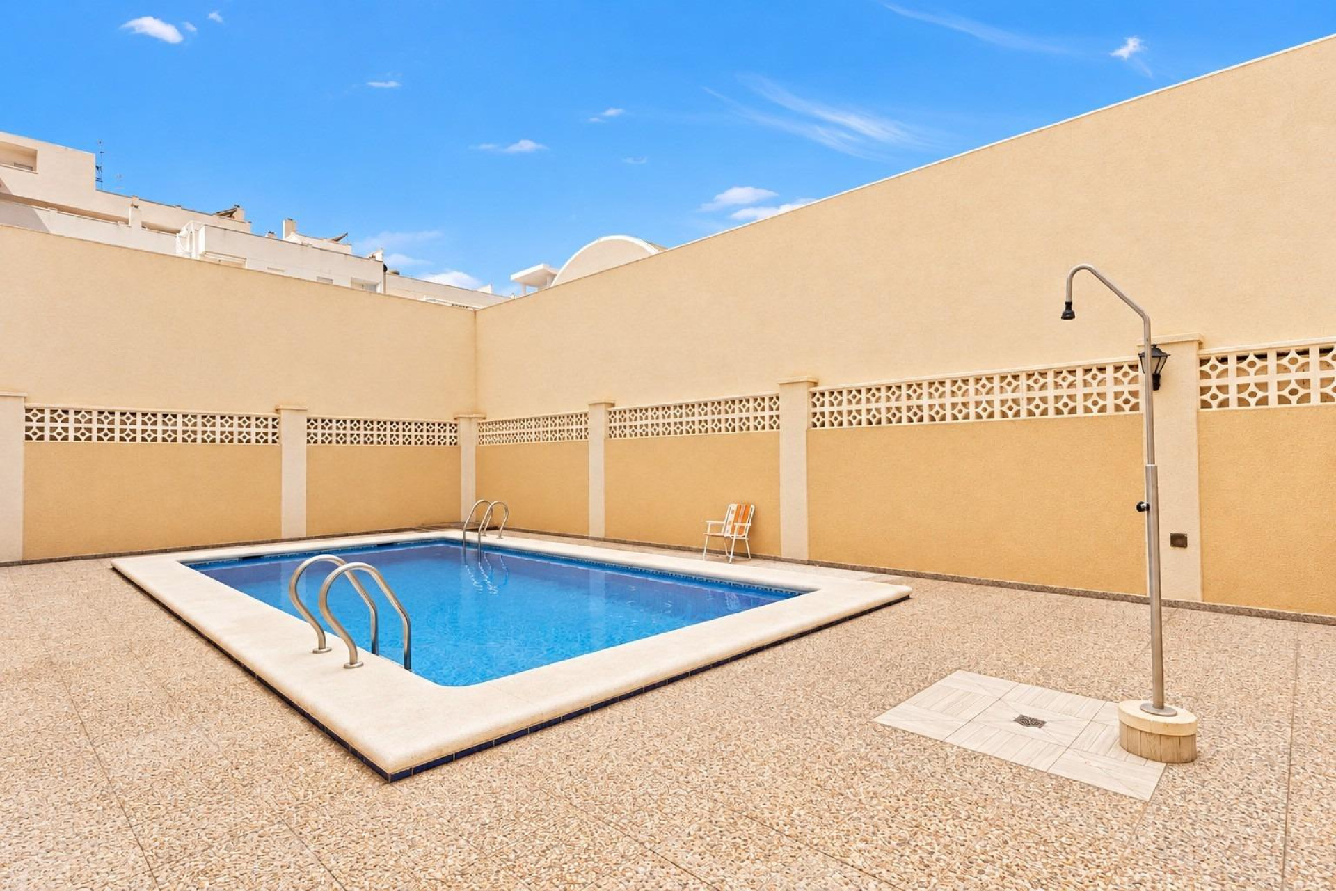 Herverkoop - Appartement / flat - Torrevieja - Centro