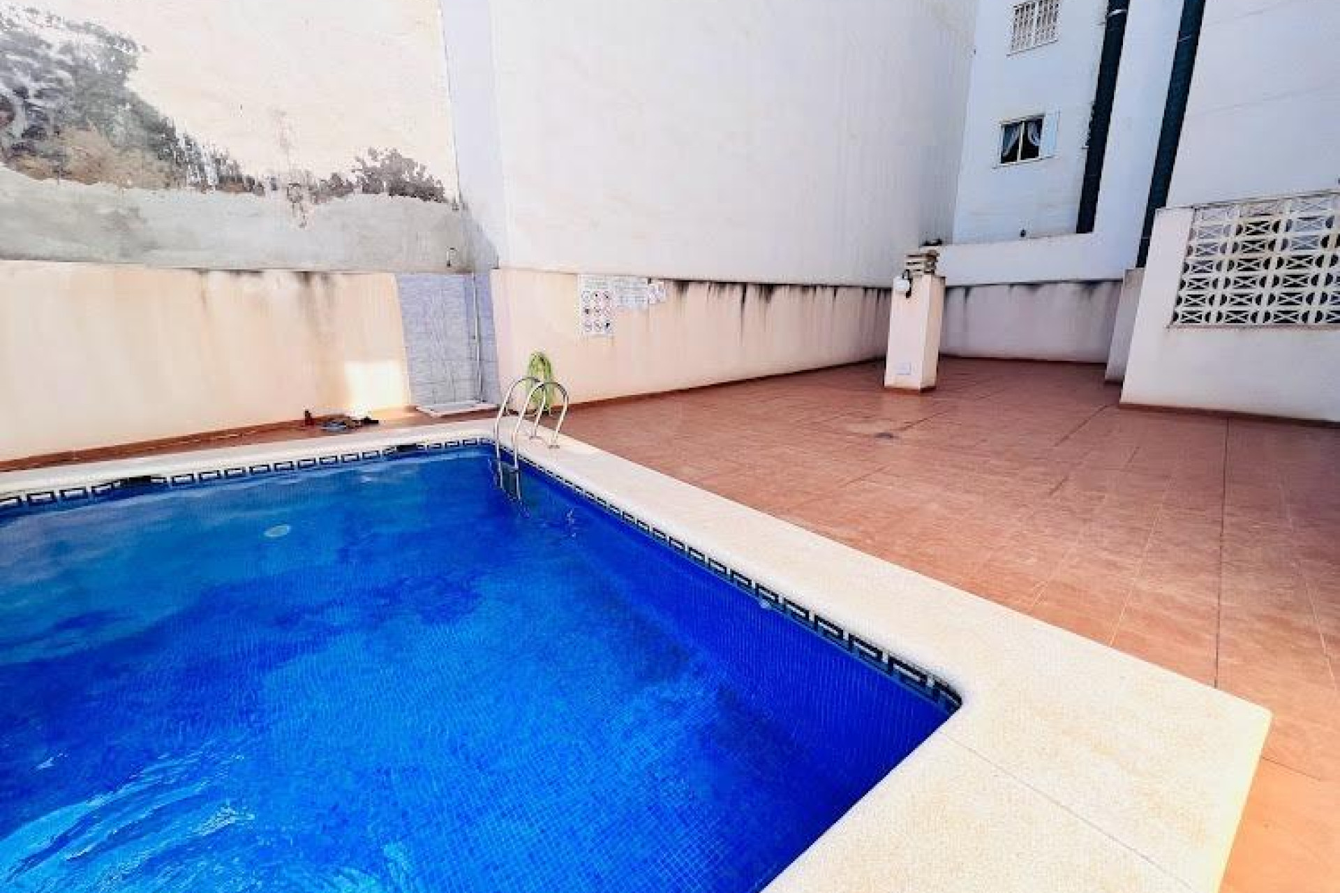 Herverkoop - Appartement / flat - Torrevieja - Centro