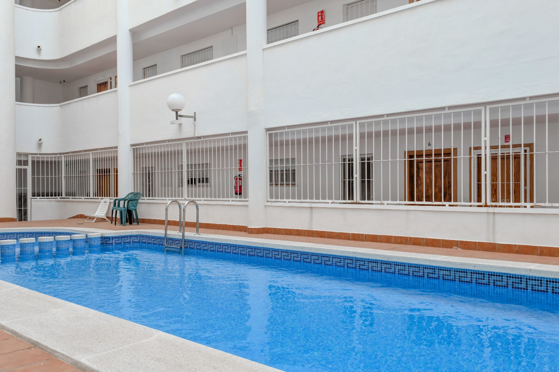 Herverkoop - Appartement / flat - Torrevieja - El Acequión - Los Náufragos