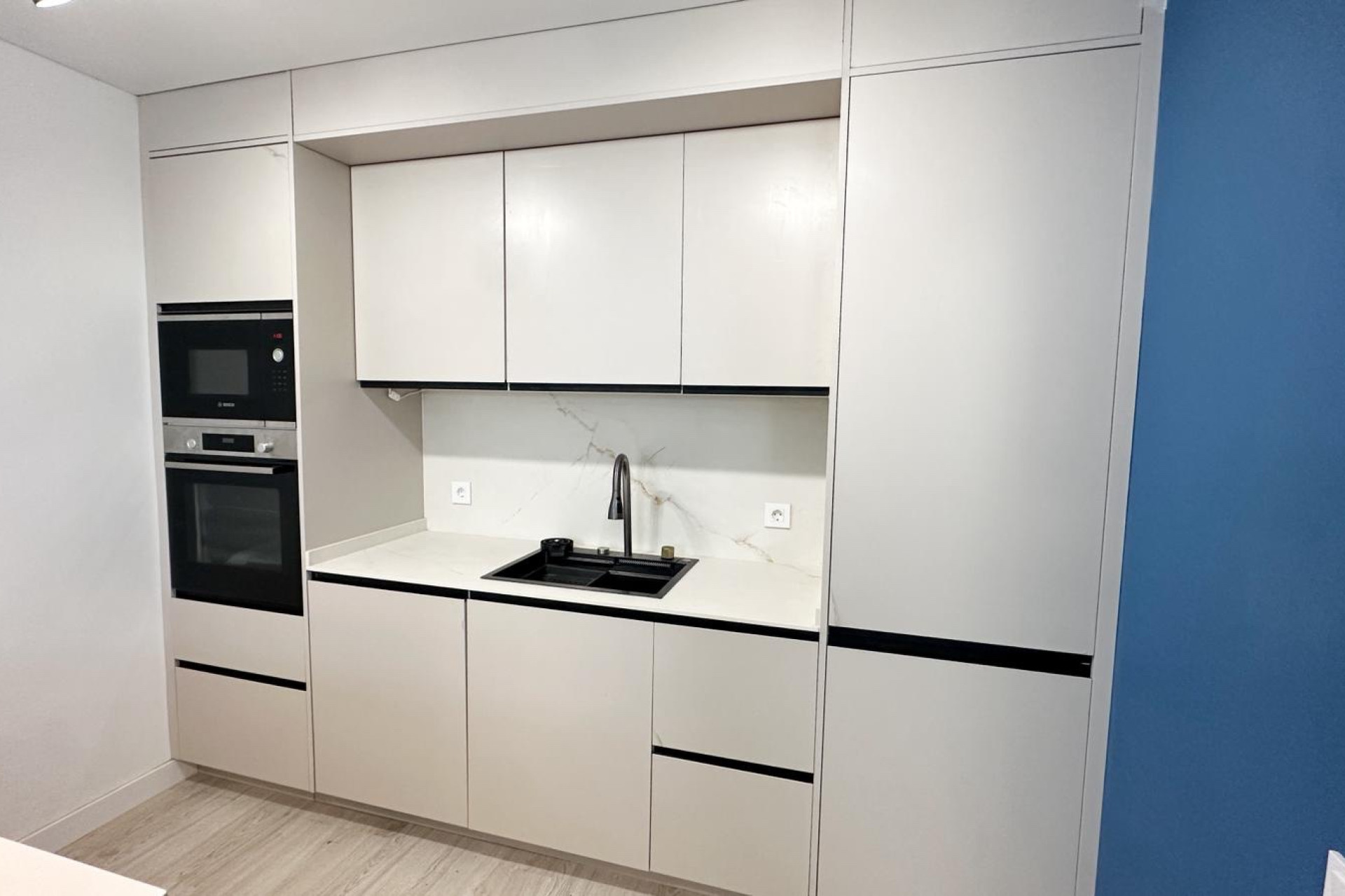 Herverkoop - Appartement / flat - Torrevieja - El Acequión - Los Náufragos