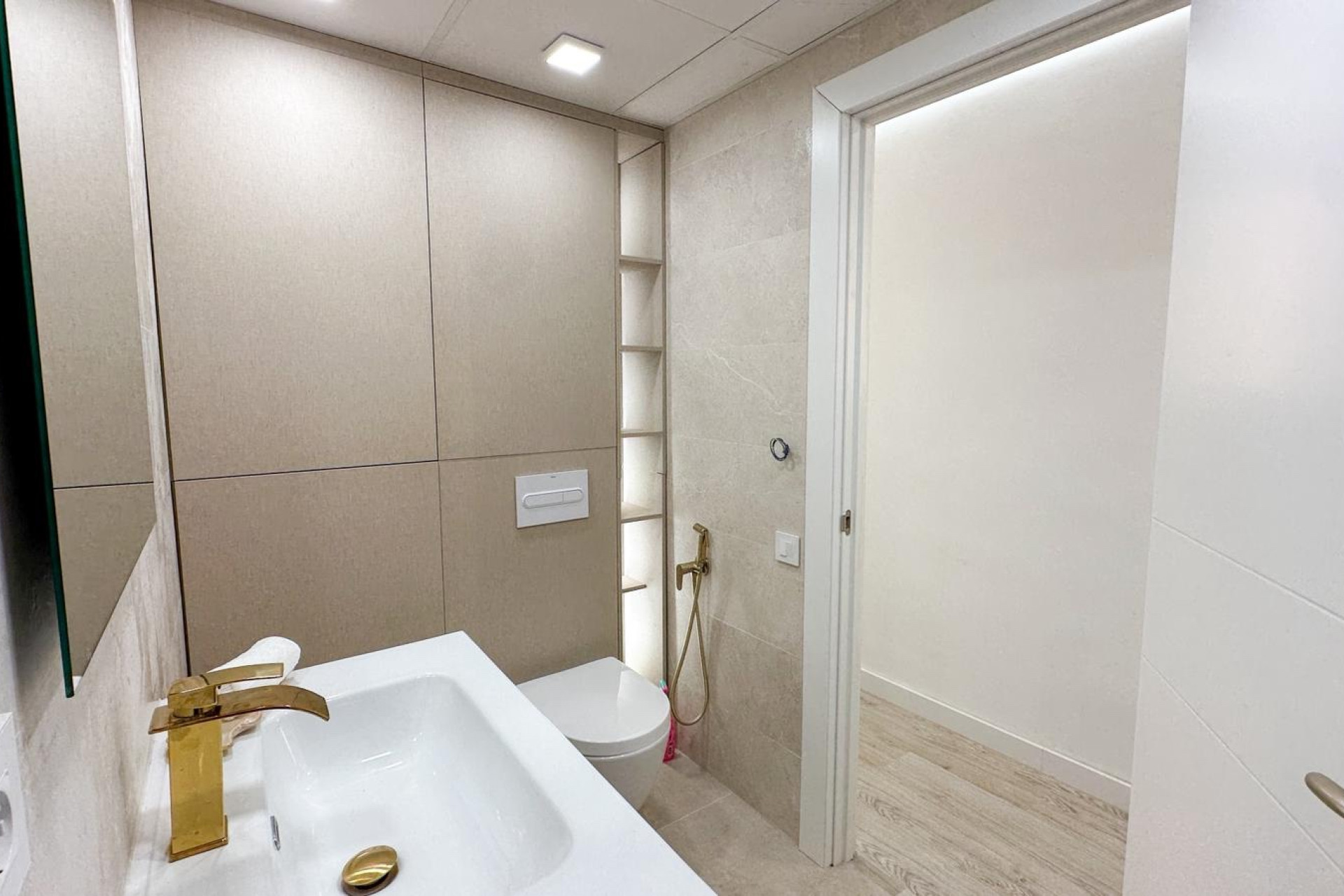 Herverkoop - Appartement / flat - Torrevieja - El Acequión - Los Náufragos