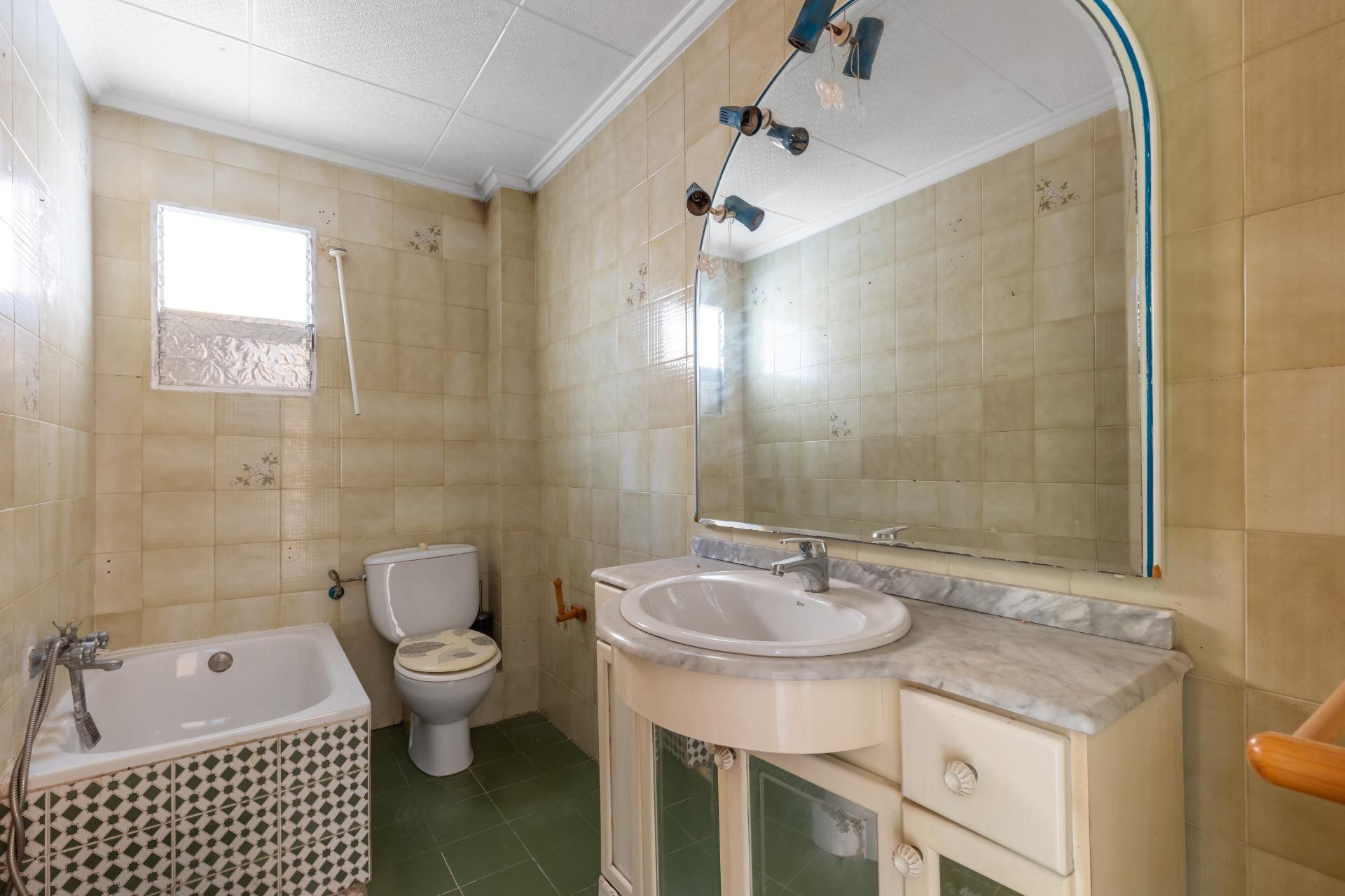 Herverkoop - Appartement / flat - Torrevieja - Habaneras