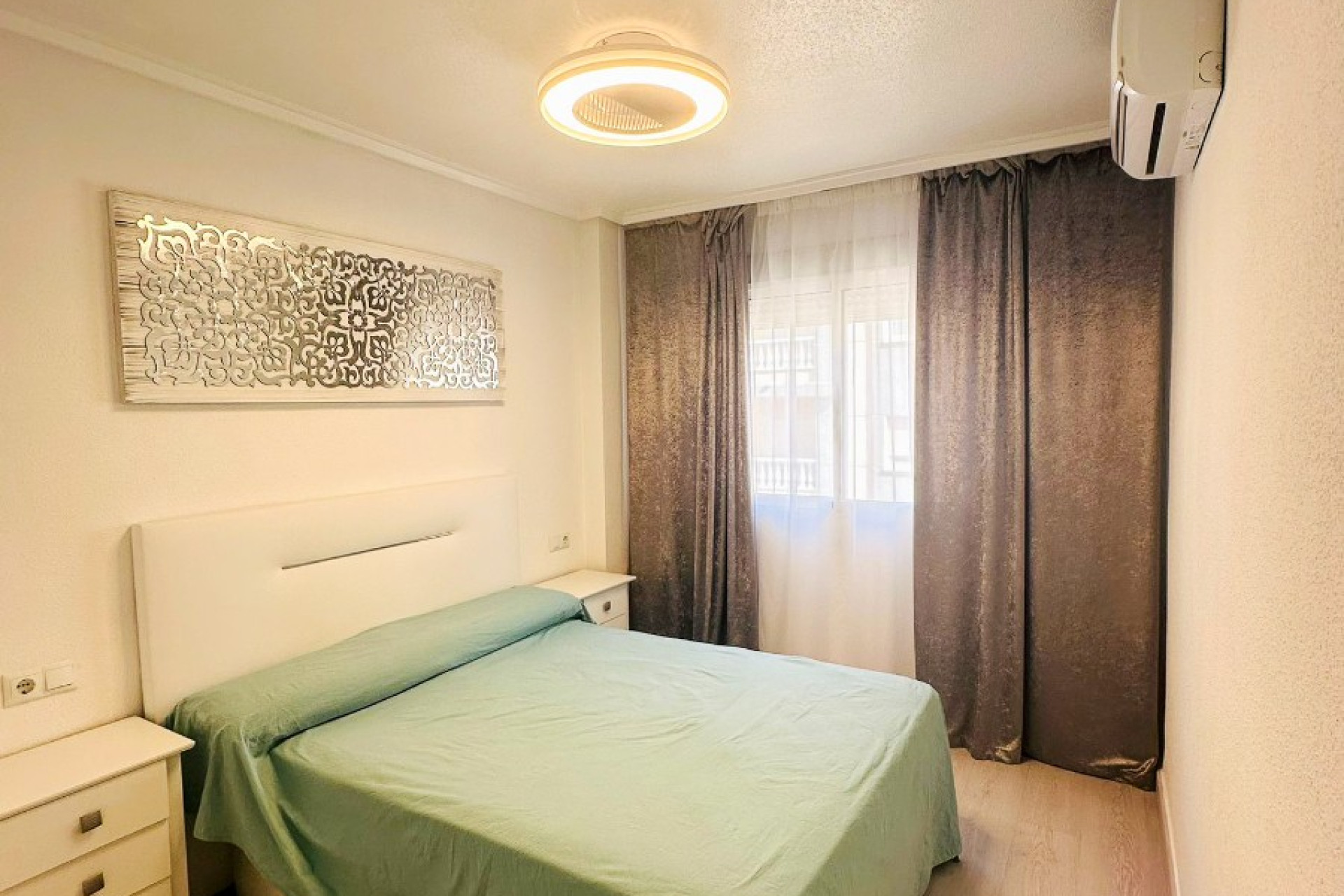 Herverkoop - Appartement / flat - Torrevieja - Parque de las Naciones