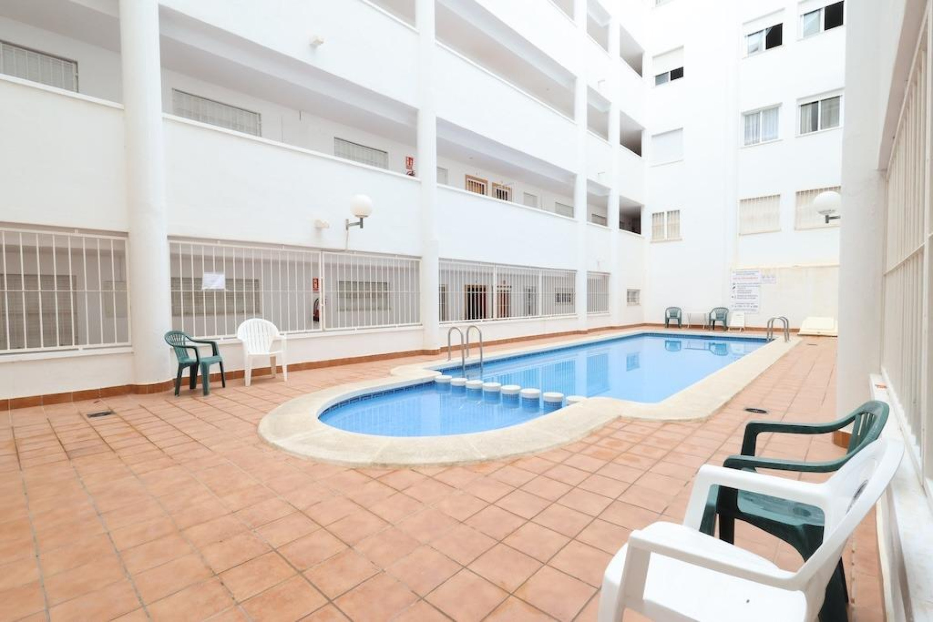 Herverkoop - Appartement / flat - Torrevieja - Parque de las Naciones