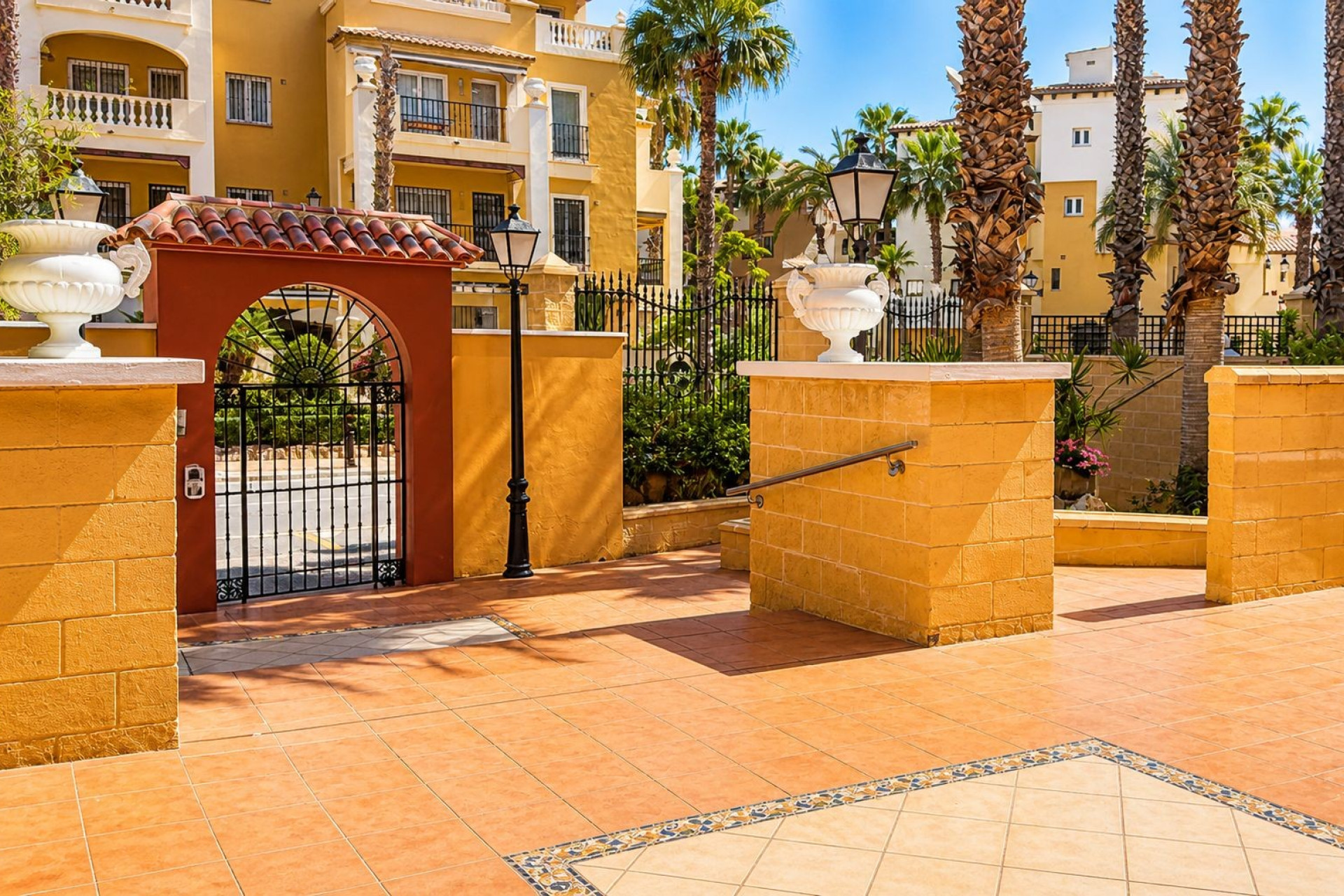 Herverkoop - Appartement / flat - Torrevieja - Playa de los Locos