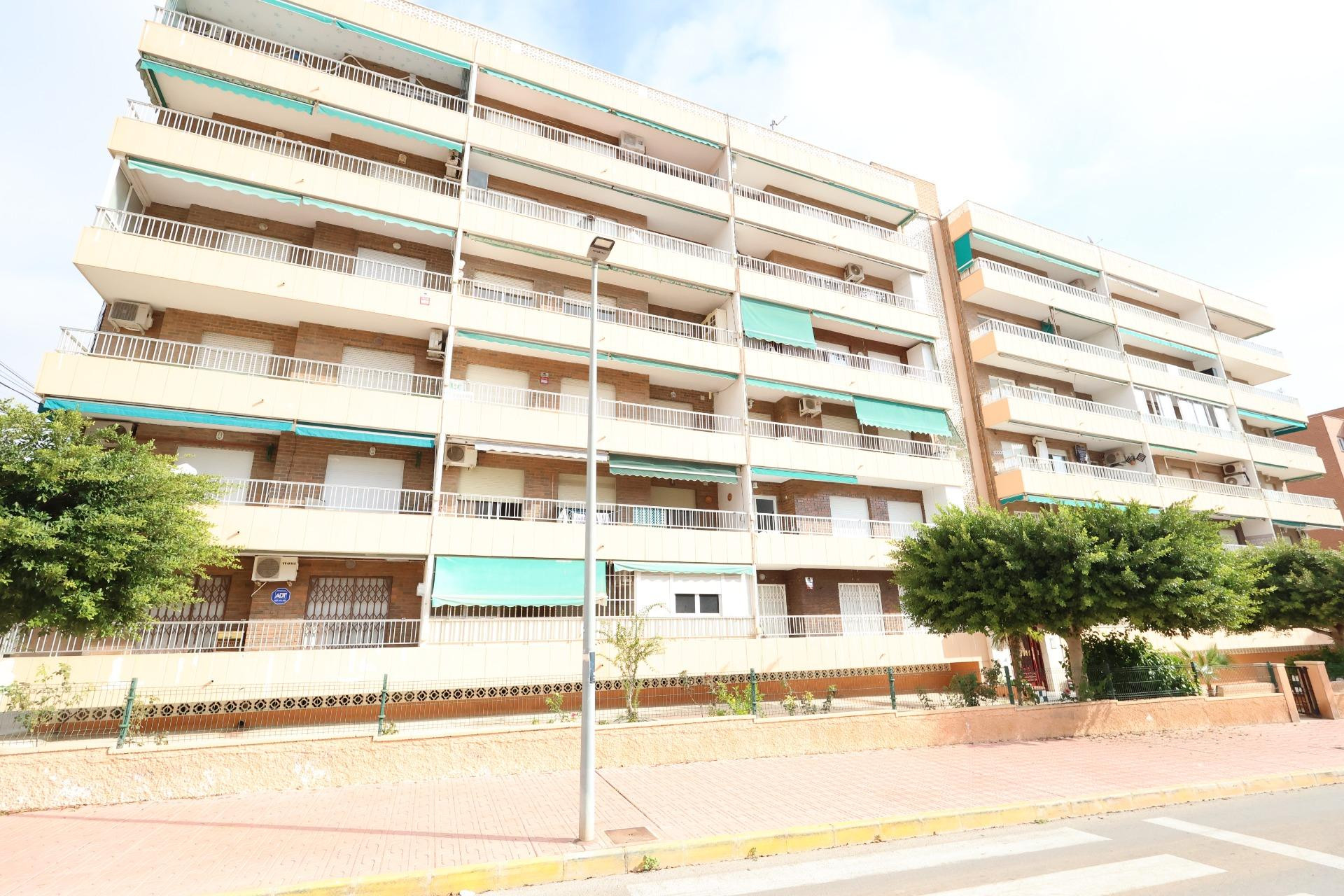 Herverkoop - Appartement / flat - Torrevieja - Punta Prima