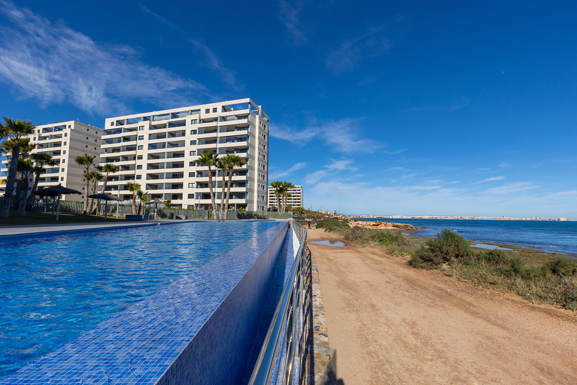 Herverkoop - Appartement / flat - Torrevieja - Punta Prima