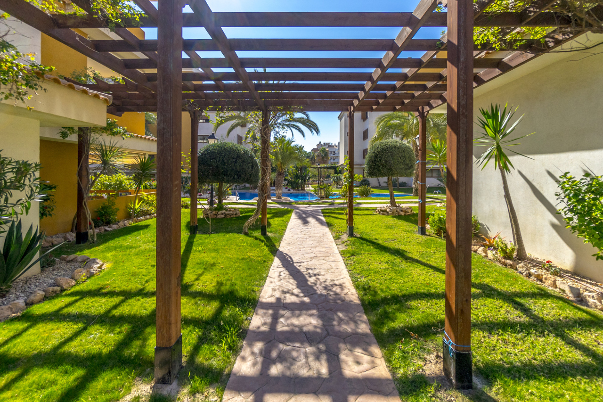 Herverkoop - Appartement / flat - Torrevieja - Punta Prima