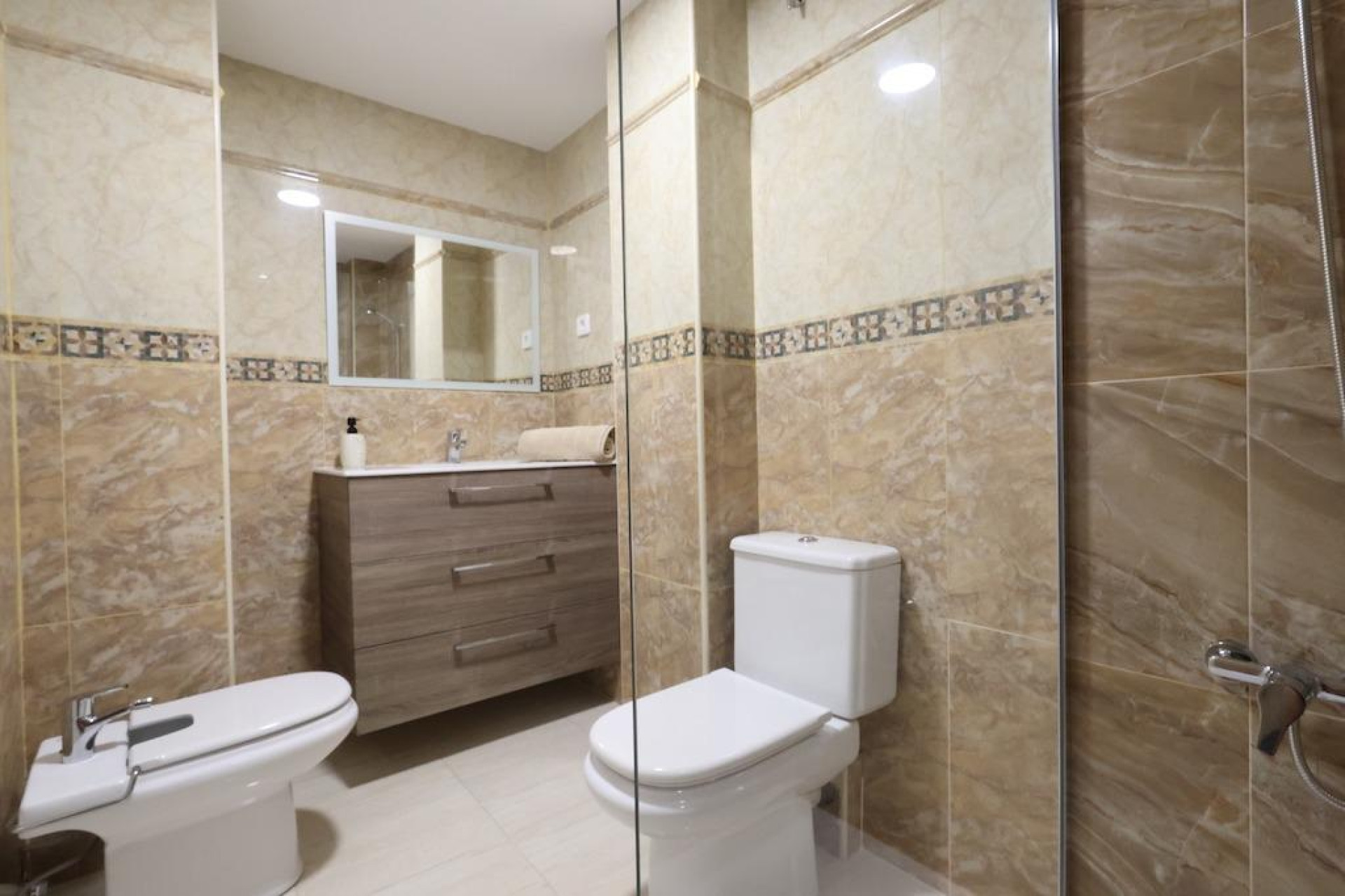 Herverkoop - Appartement / flat - Torrevieja - torrevieja