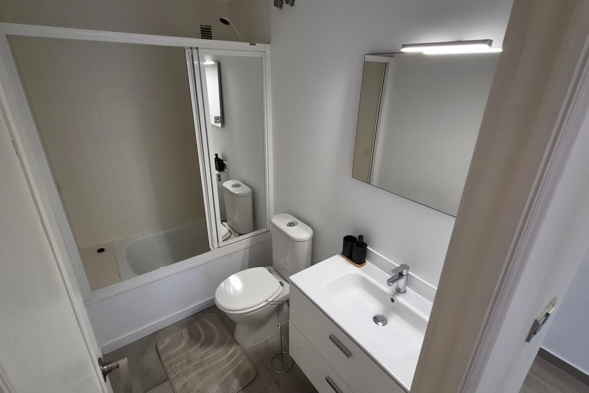 Herverkoop - Appartement / flat - Torrevieja - torrevieja