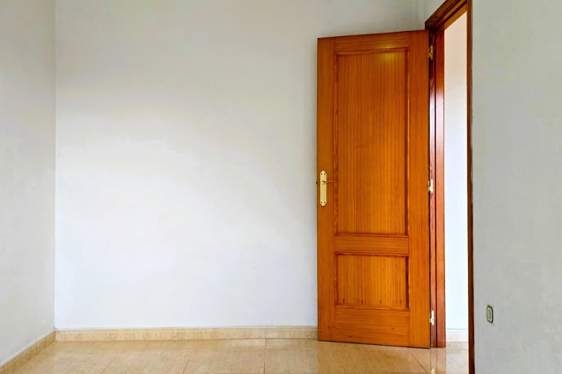 Herverkoop - Appartement / flat - Xirles