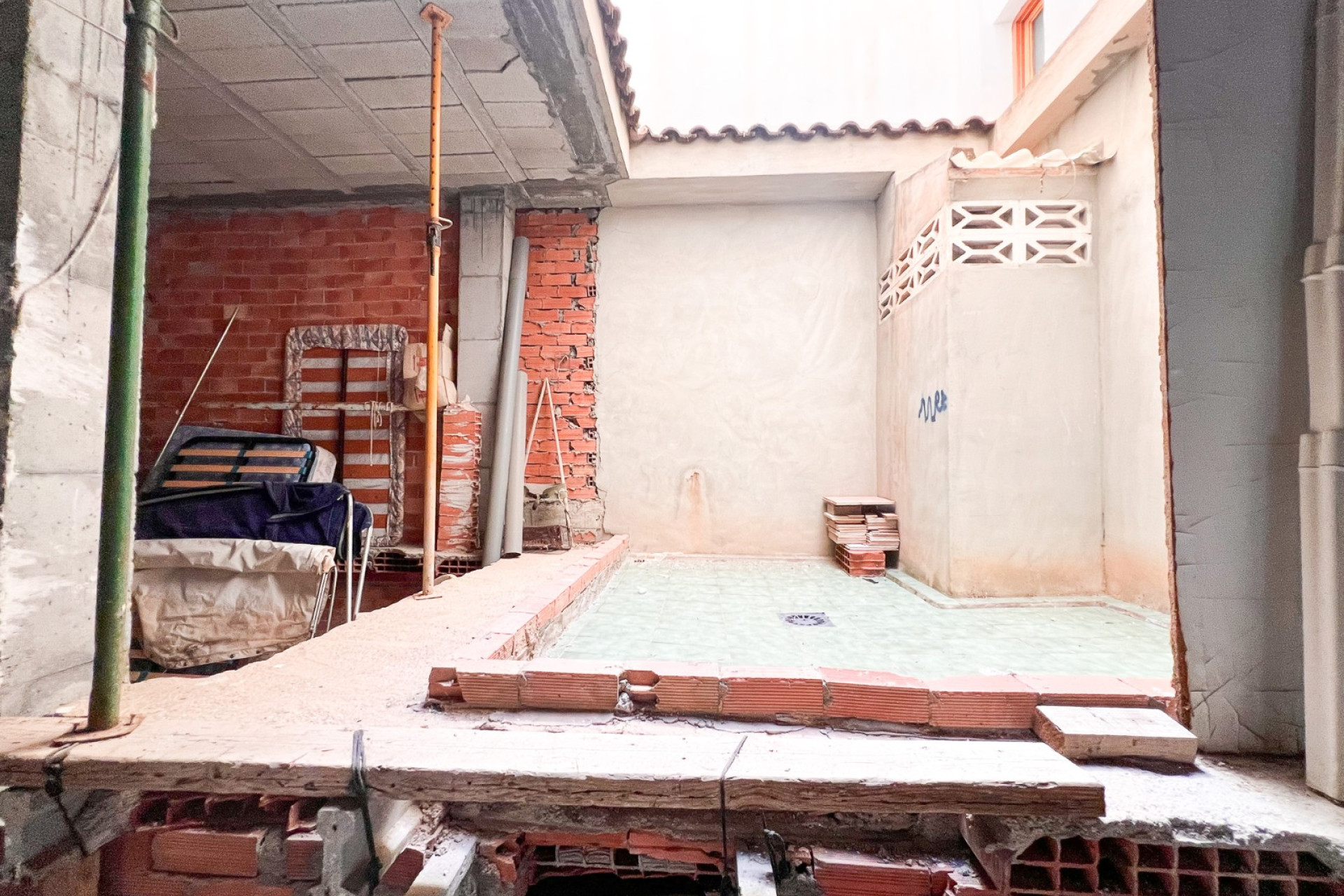 Herverkoop - Commercial premises - Guardamar del Segura - Guardamar