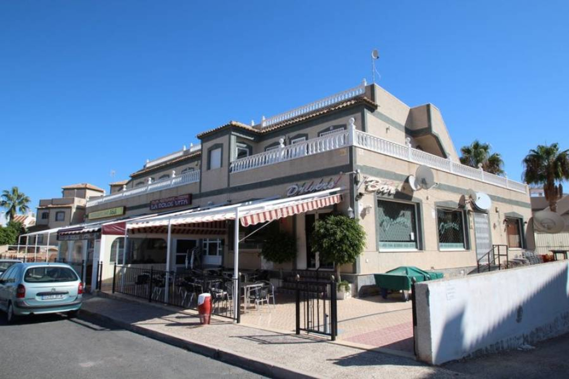 Herverkoop - Commercial premises - Orihuela Costa - Villamartín