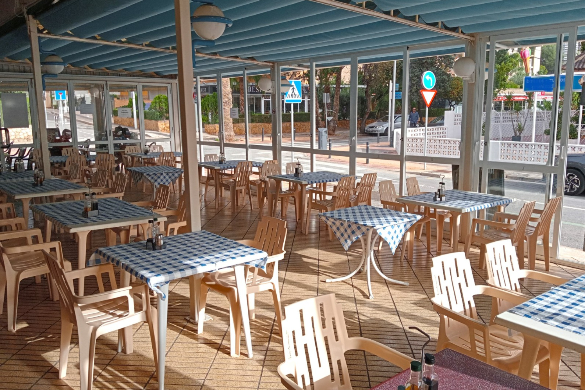 Herverkoop - Commercieel - Benidorm - Zona de Poniente