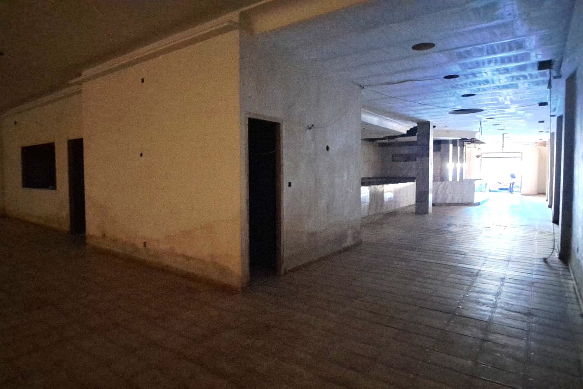 Herverkoop - Commercieel - Gandía - Ciudad