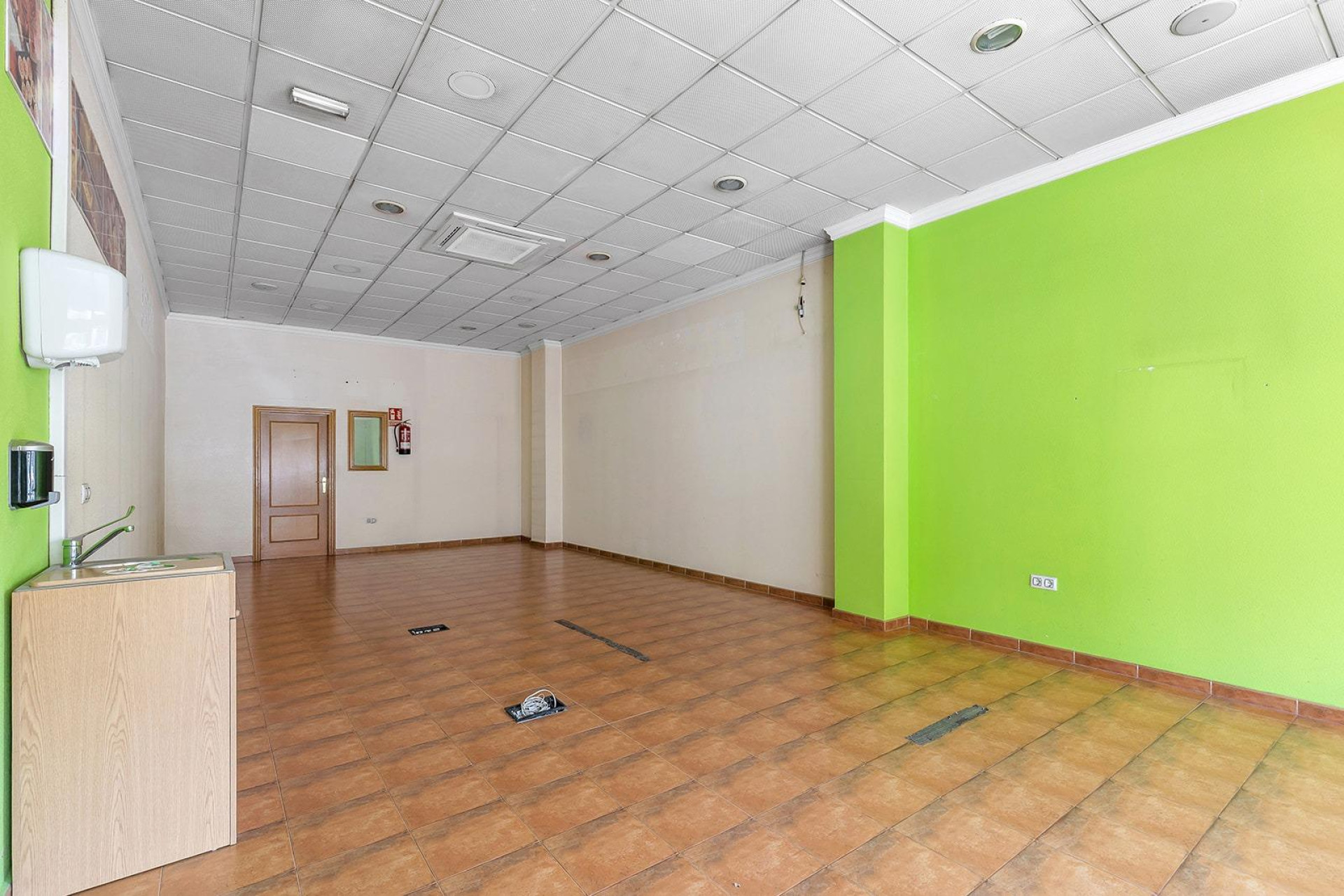 Herverkoop - Commercieel - Torrevieja - Centro