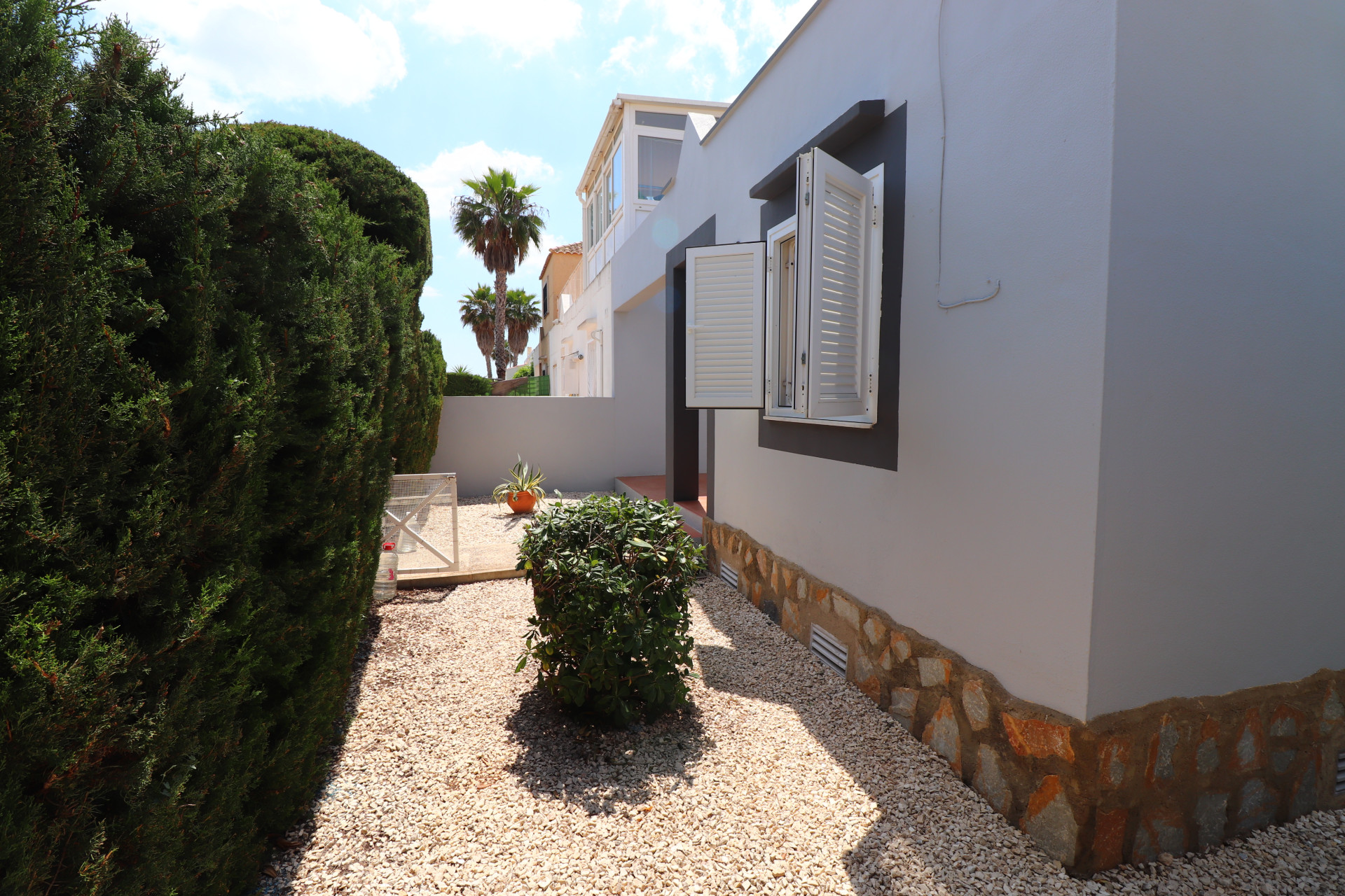 Herverkoop - Detached Villa - Algorfa - Montebello