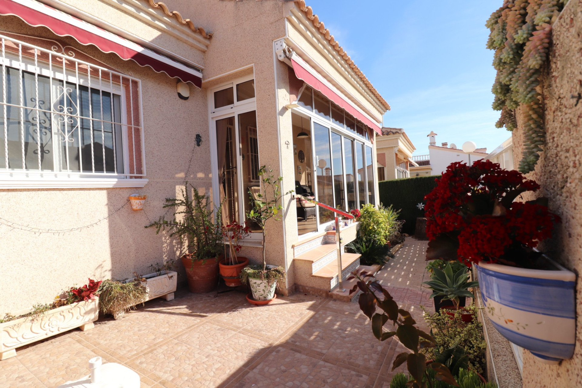 Herverkoop - Detached Villa - Algorfa - Montemar