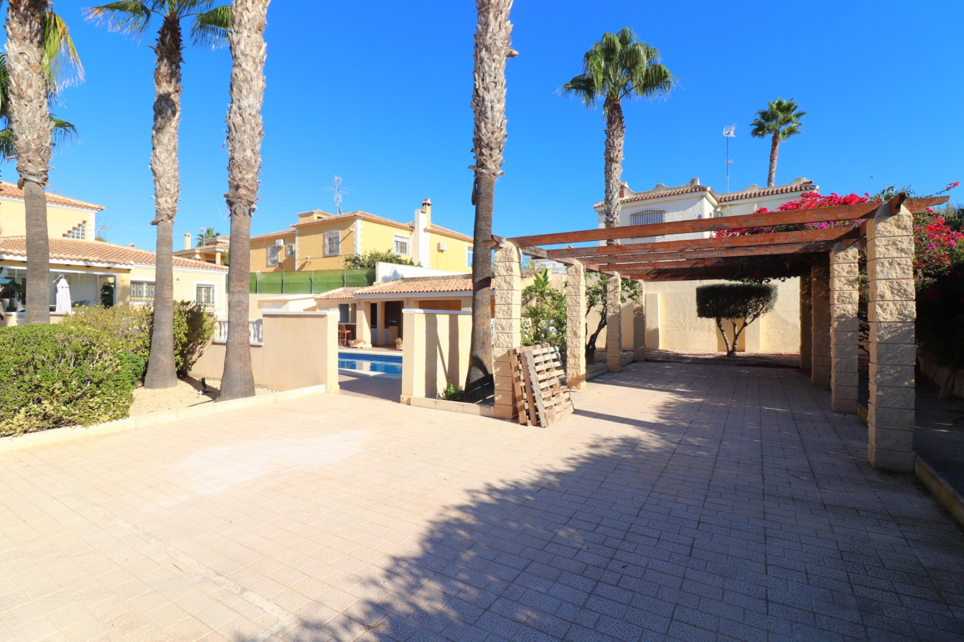 Herverkoop - Detached Villa - La Marina - La Escuera