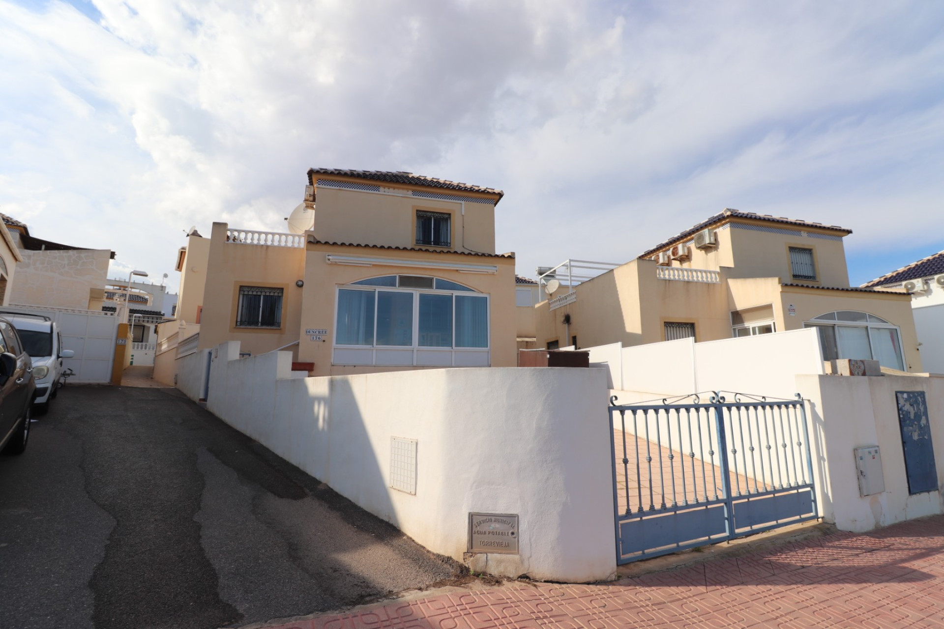 Herverkoop - Detached Villa - Orihuela Costa - Los Balcones