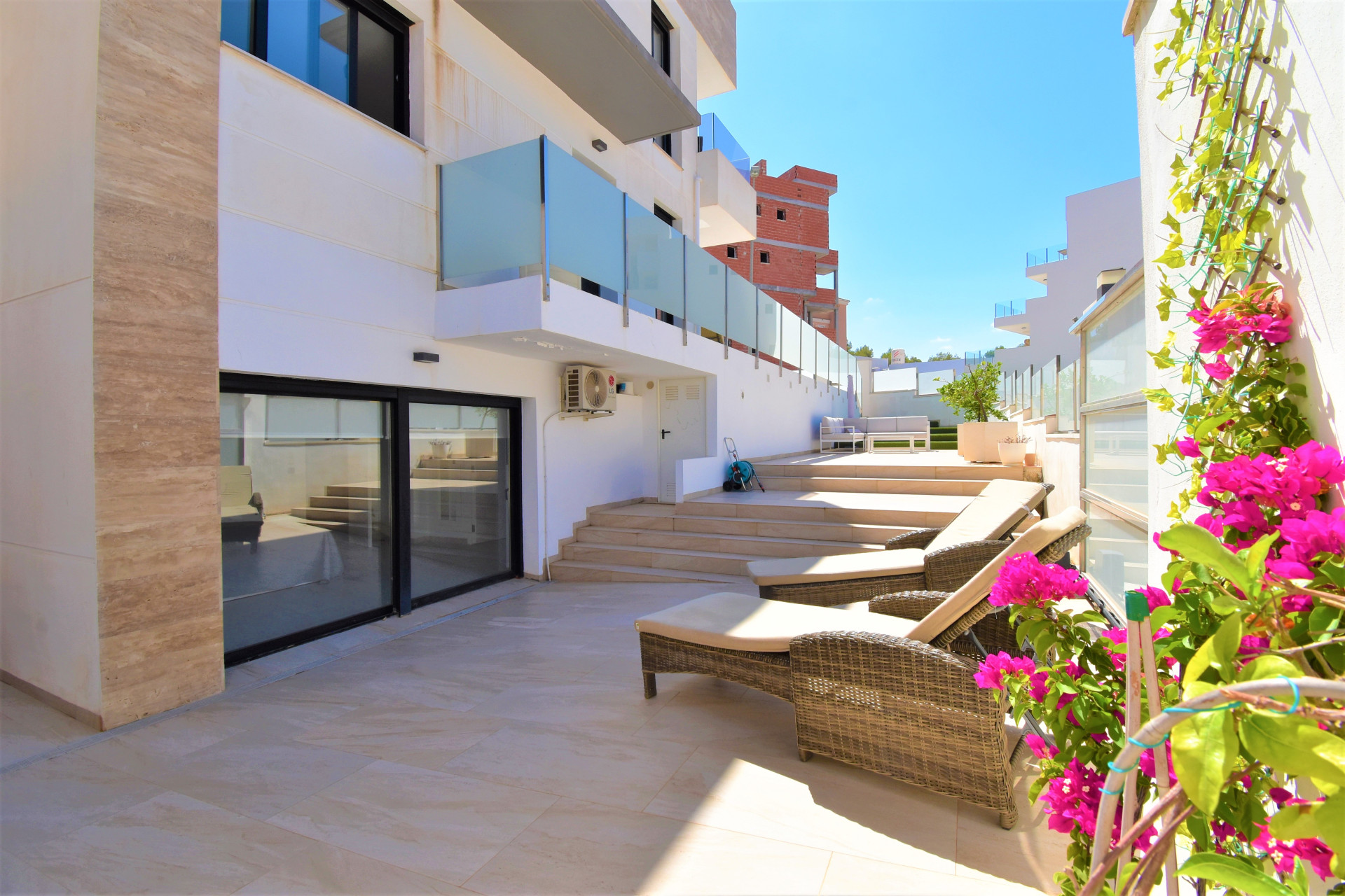 Herverkoop - Detached Villa - Orihuela Costa - Villamartin