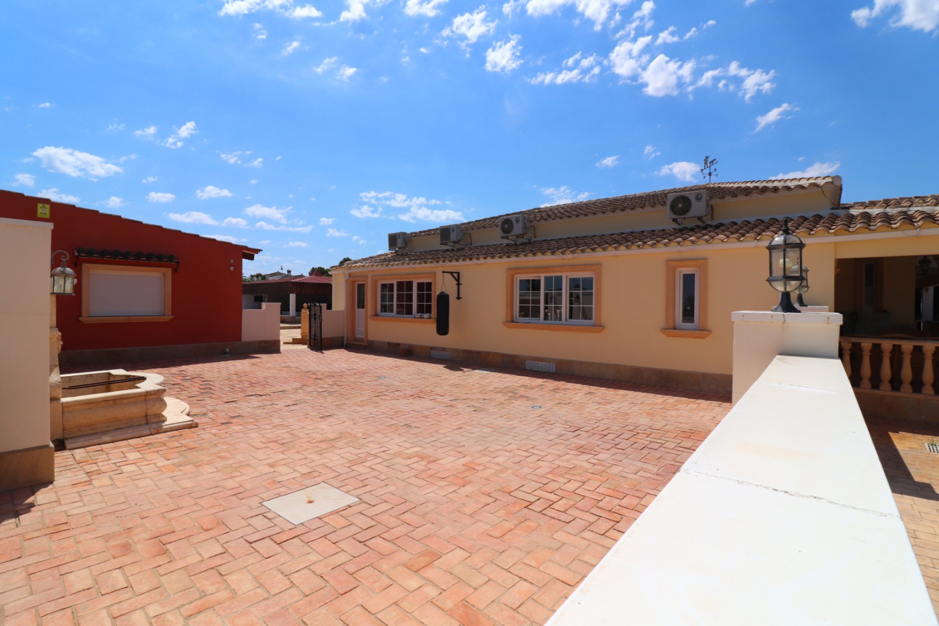 Herverkoop - Finca / Country Property - Almoradí - Heredades - Village