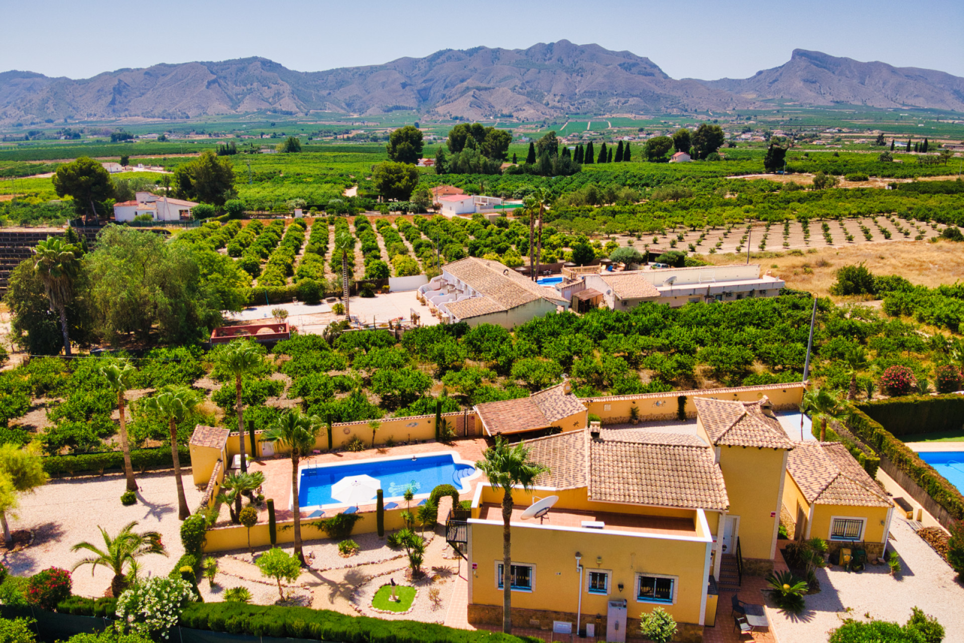 Herverkoop - Finca / Landelijk eigendom - Orihuela