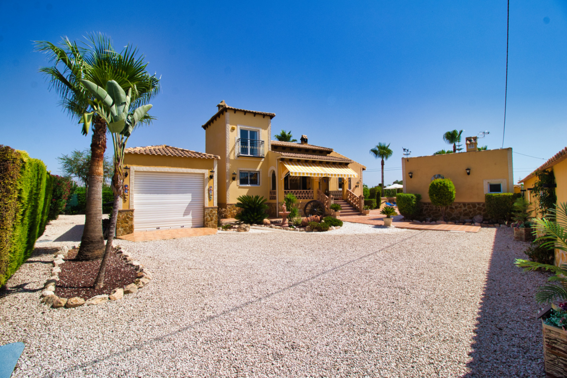 Herverkoop - Finca / Landelijk eigendom - Orihuela