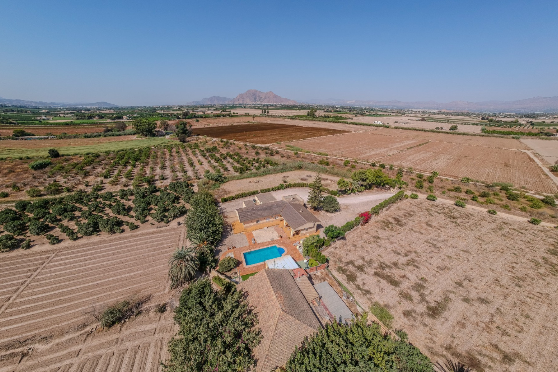 Herverkoop - Finca / Landelijke woning - Almoradí