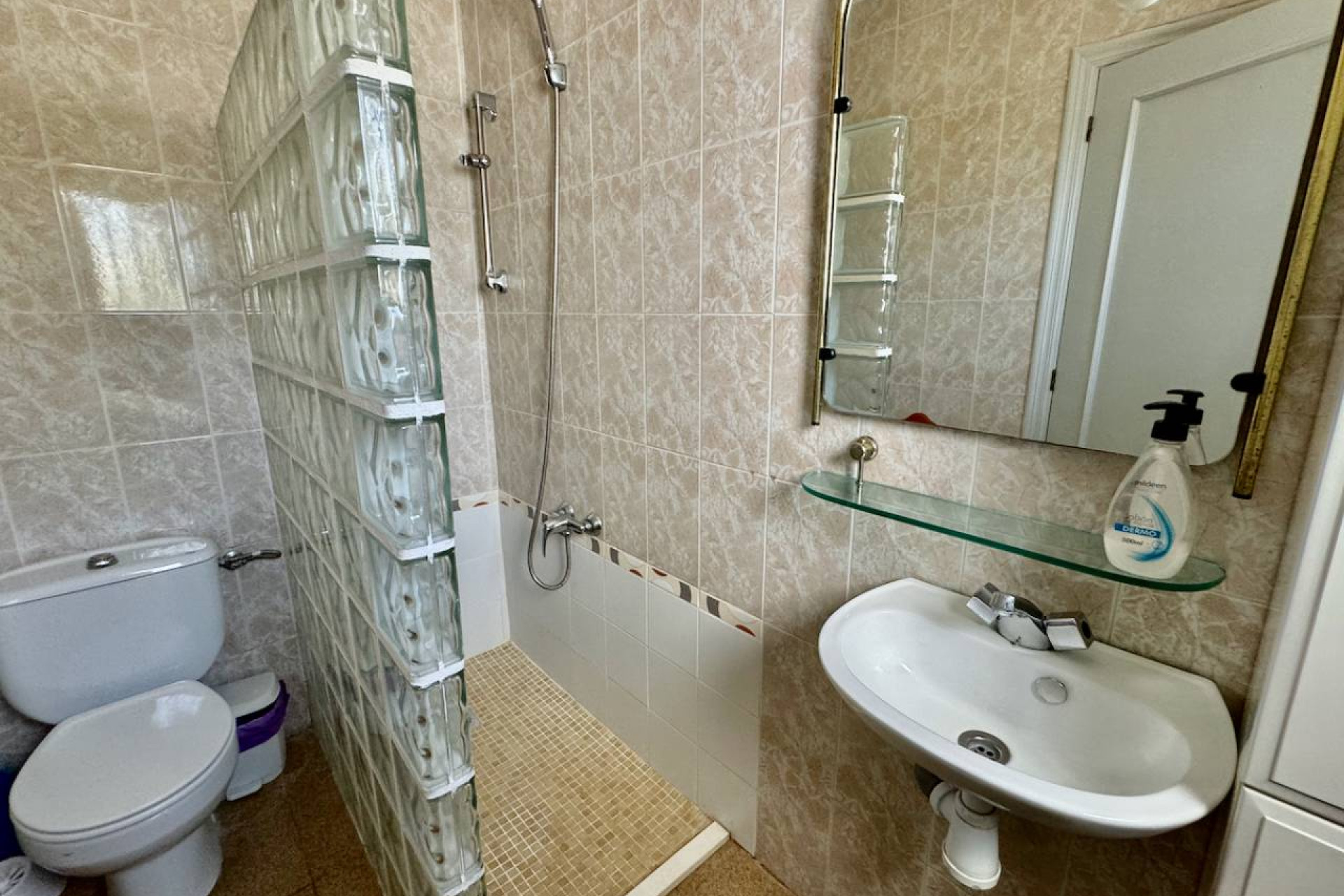 Herverkoop - Finca / Landelijke woning - Castalla