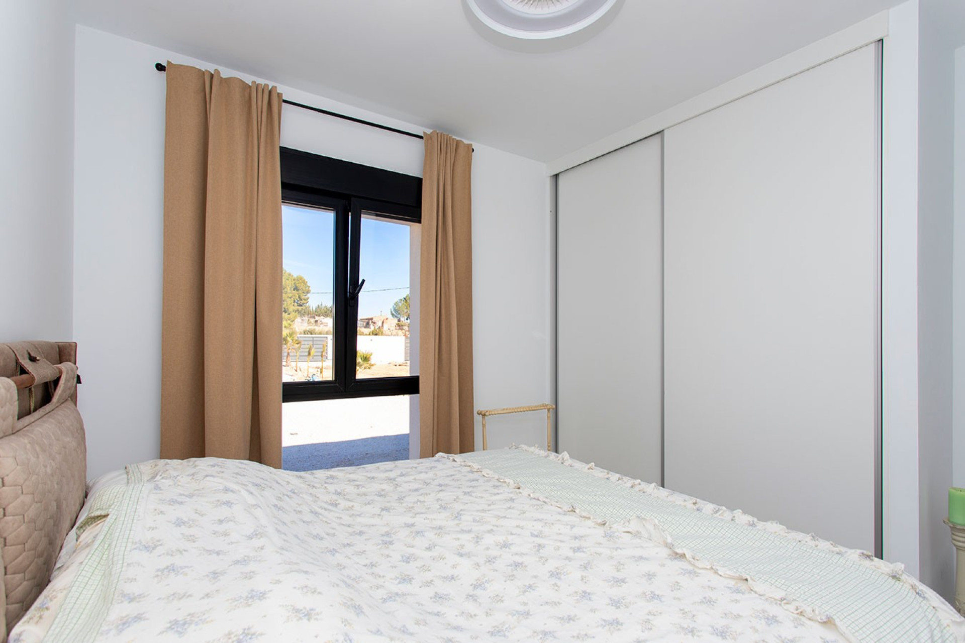 Herverkoop - Finca / Landelijke woning - Pinoso - Campo