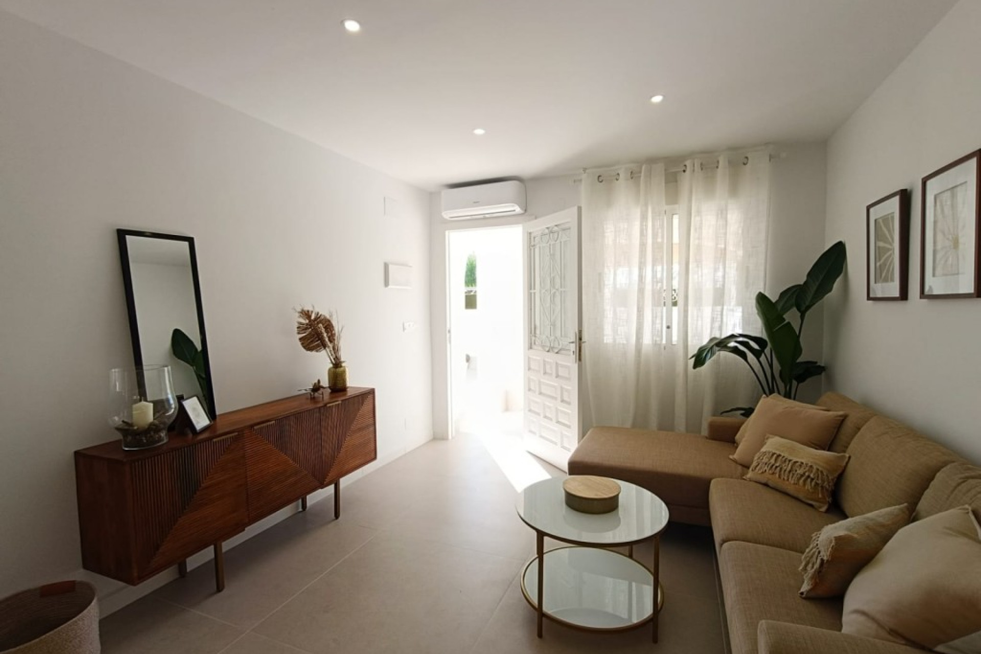 Herverkoop - Garden Apartment - Torrevieja