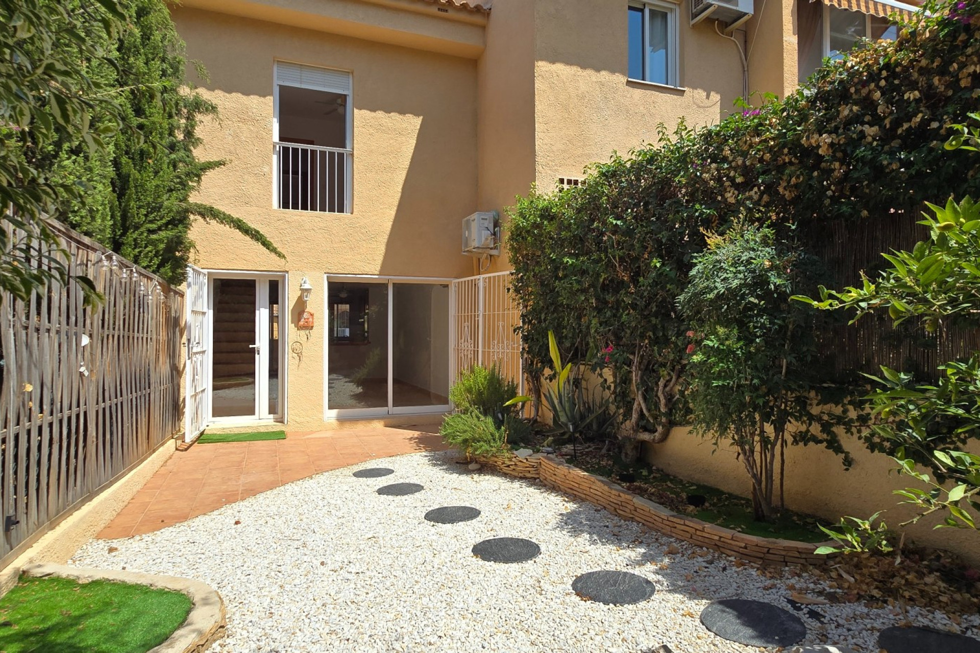 Herverkoop - Herenhuis - Albir