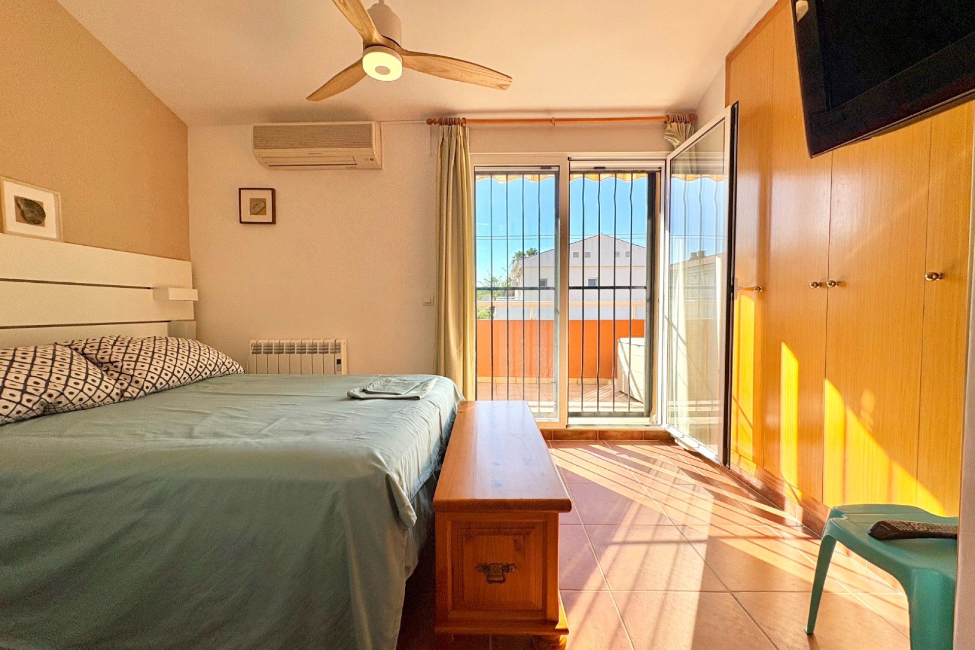 Herverkoop - Herenhuis - Denia - Les Marines - Las Marinas