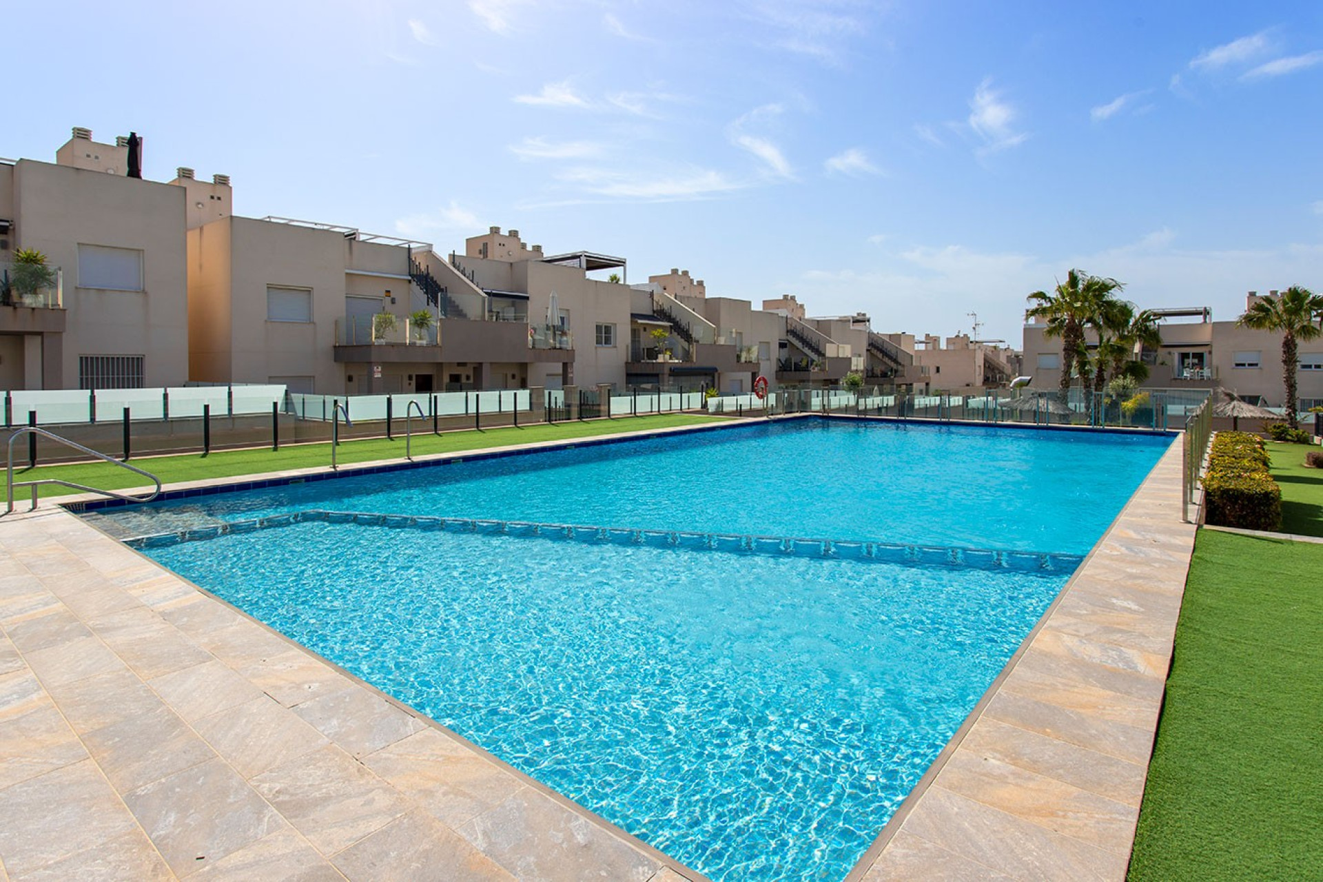 Herverkoop - Herenhuis - Torrevieja - Aguas Nuevas