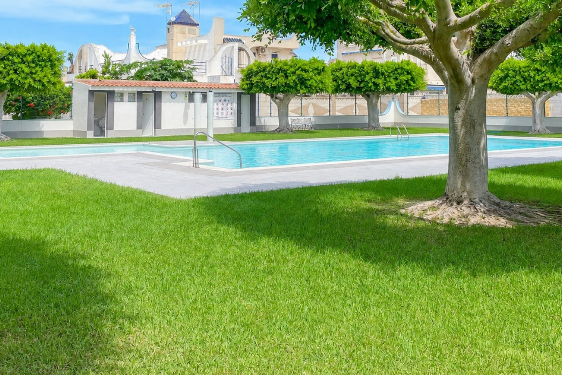 Herverkoop - Herenhuis - Torrevieja - La Siesta - El Salado -  Torreta