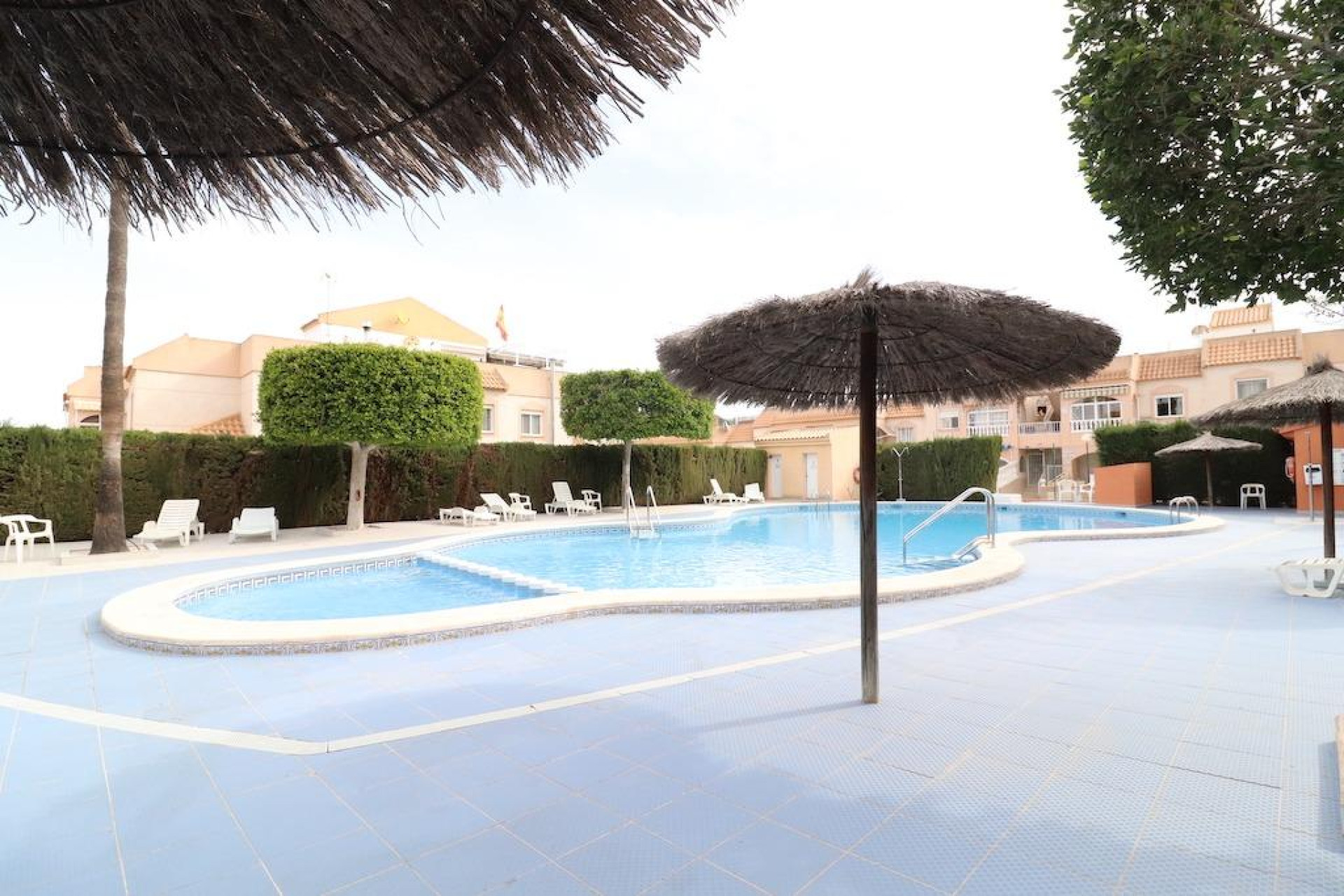 Herverkoop - Herenhuis - Torrevieja - Lago Jardin