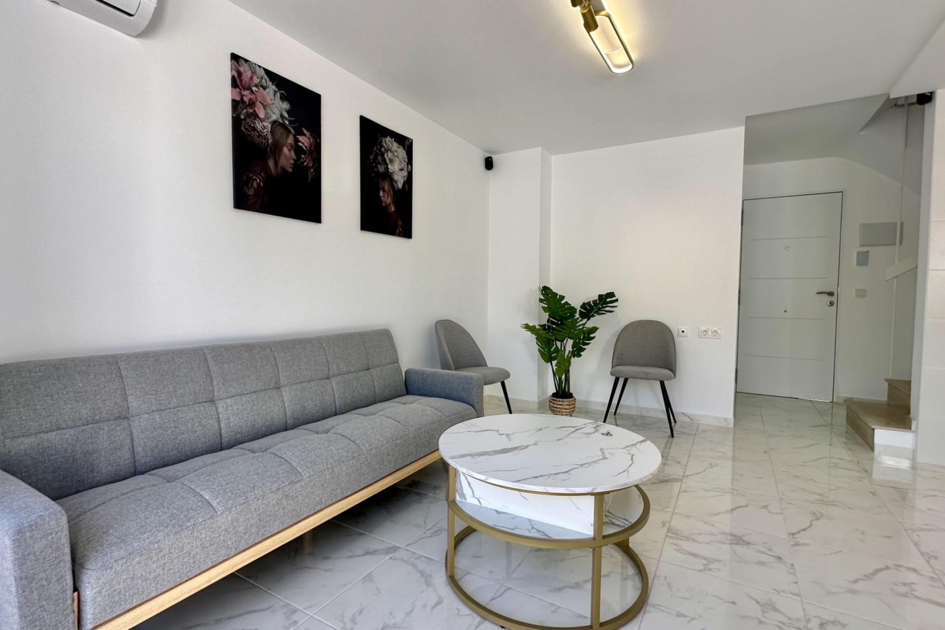 Herverkoop - Herenhuis - Torrevieja - Los Balcones