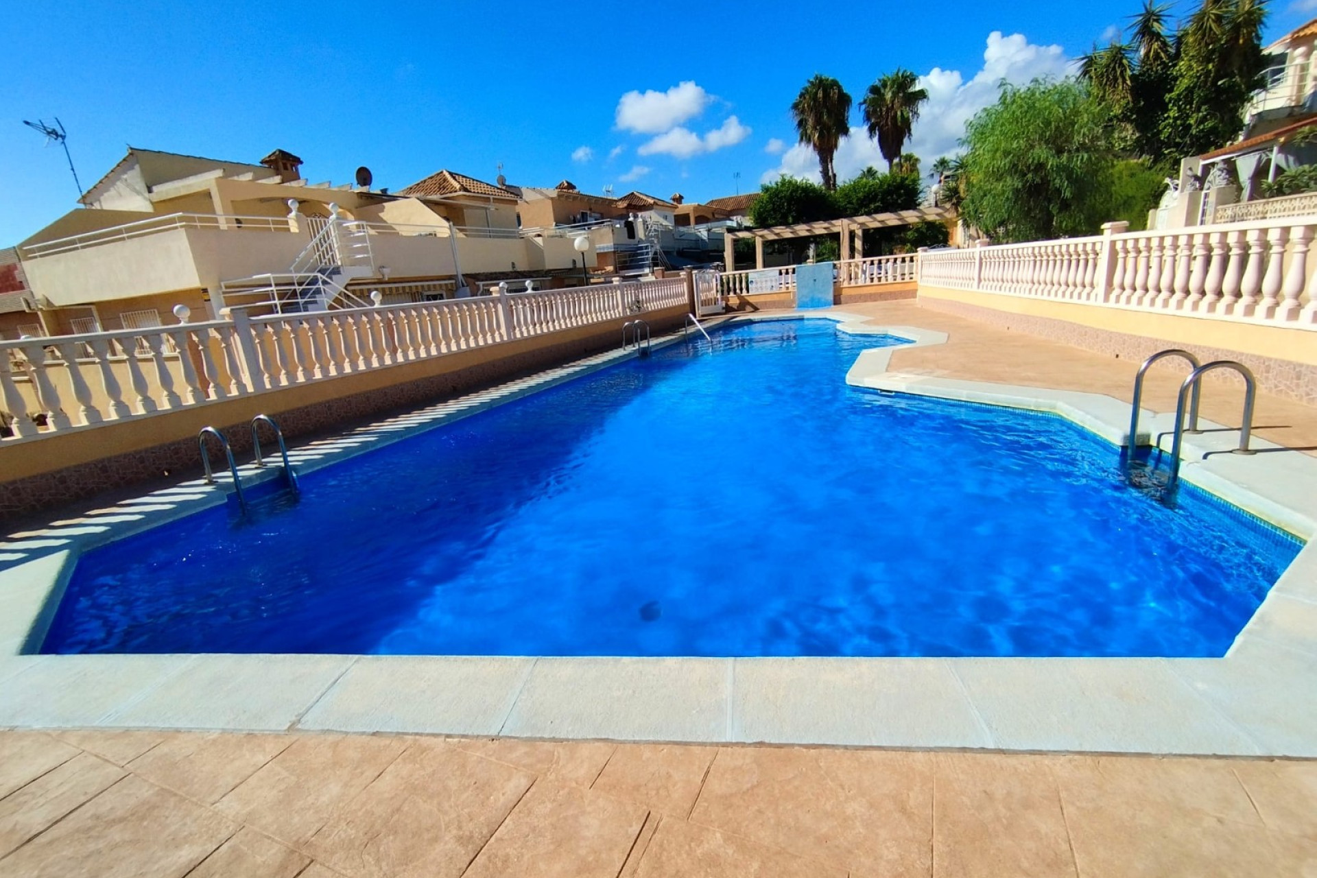 Herverkoop - Herenhuis - Torrevieja - Los Balcones