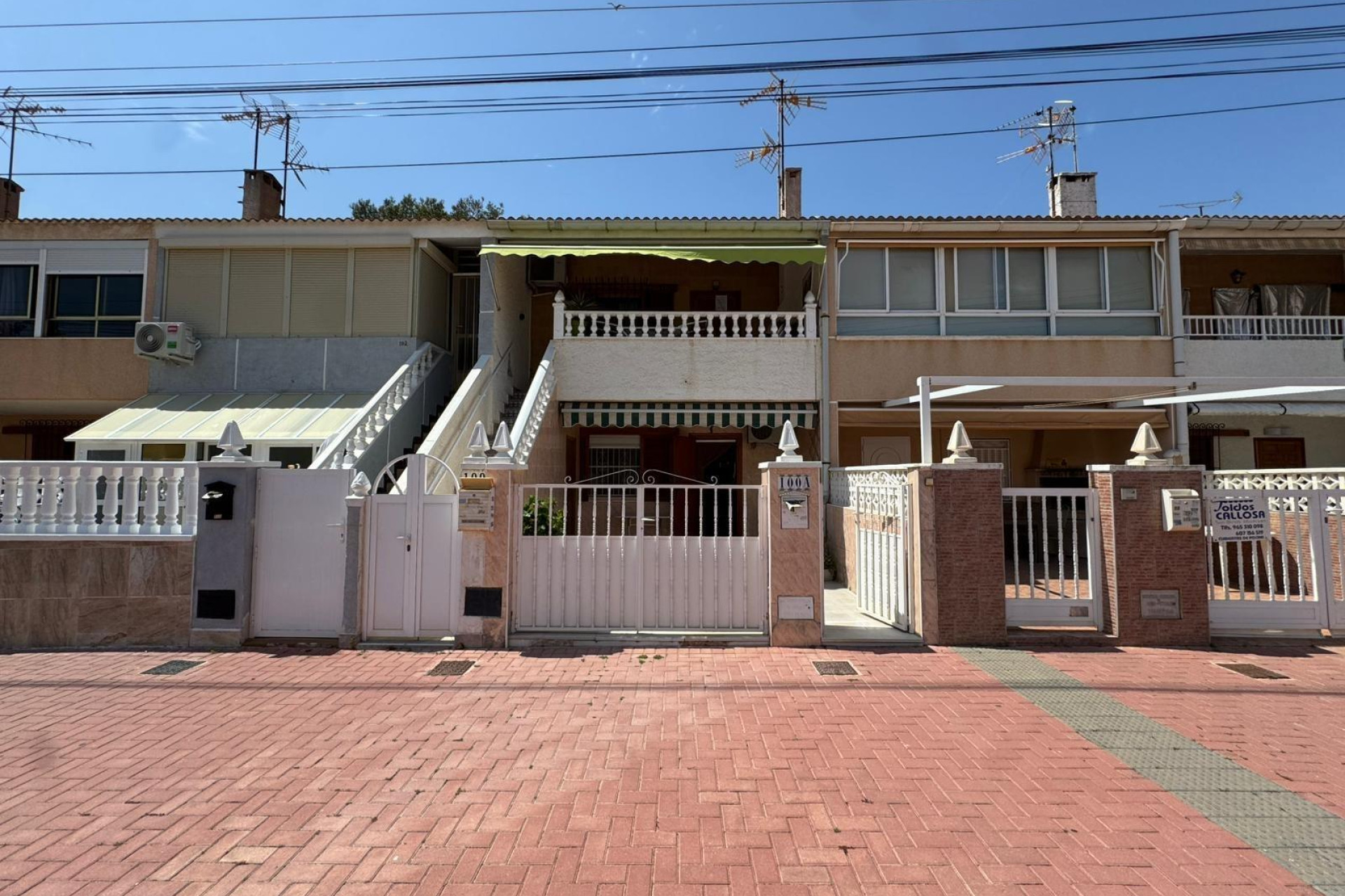 Herverkoop - Herenhuis - Torrevieja - Playa de los Naufragos