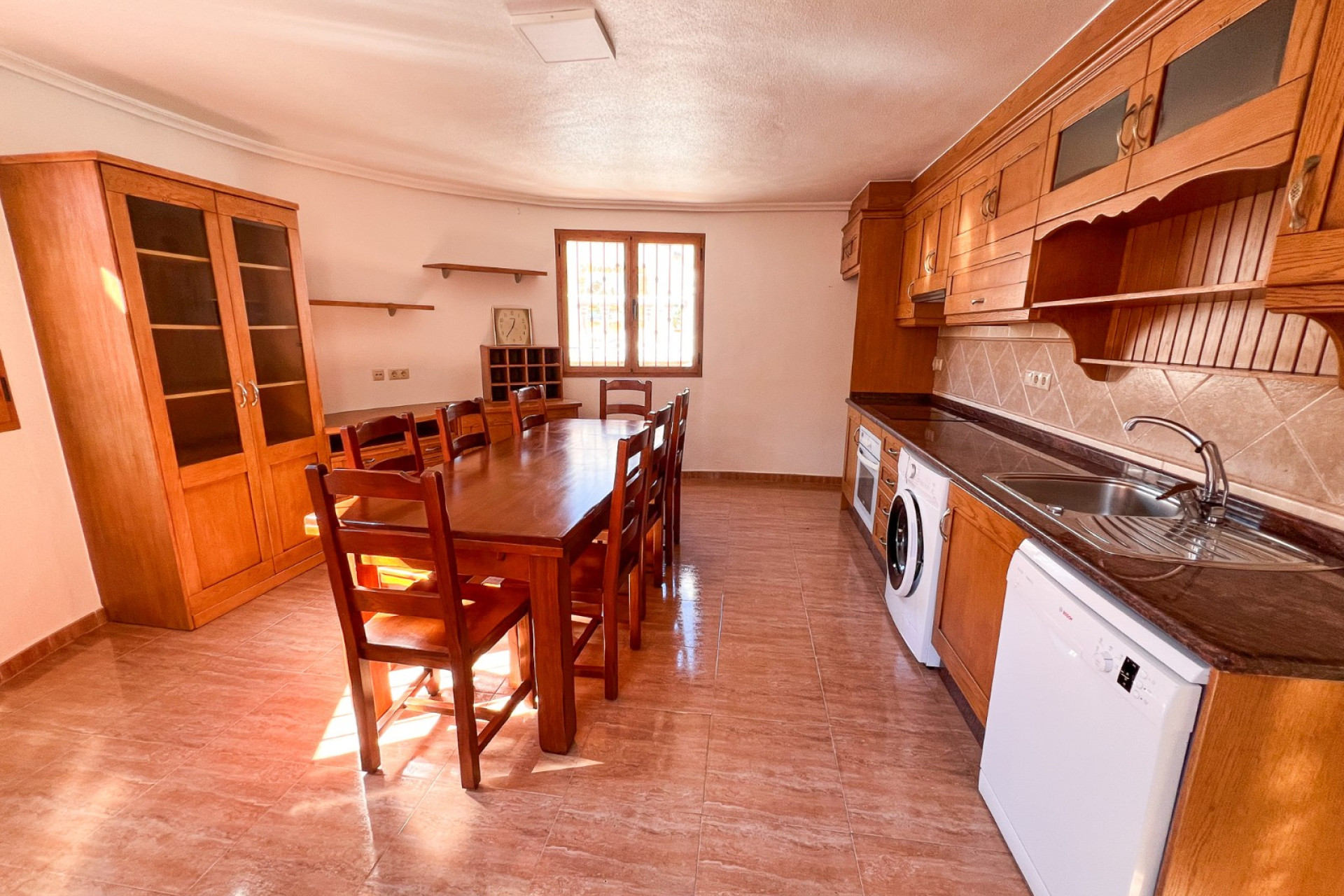 Herverkoop - Herenhuis - Torrevieja
