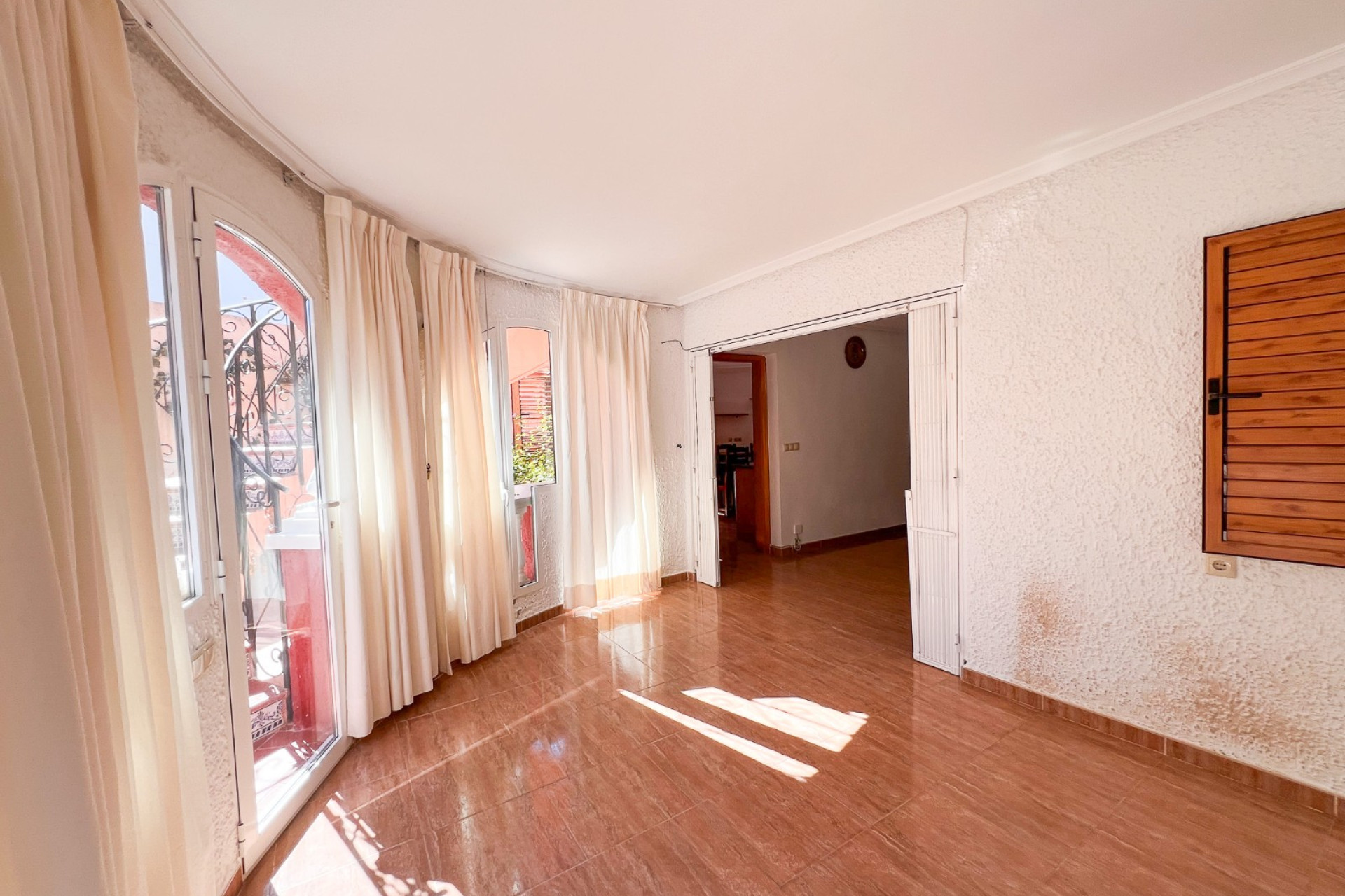 Herverkoop - Herenhuis - Torrevieja