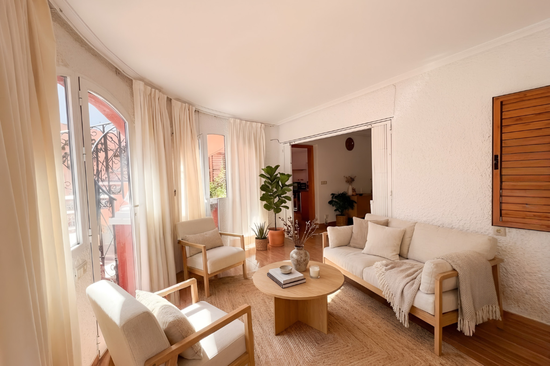 Herverkoop - Herenhuis - Torrevieja
