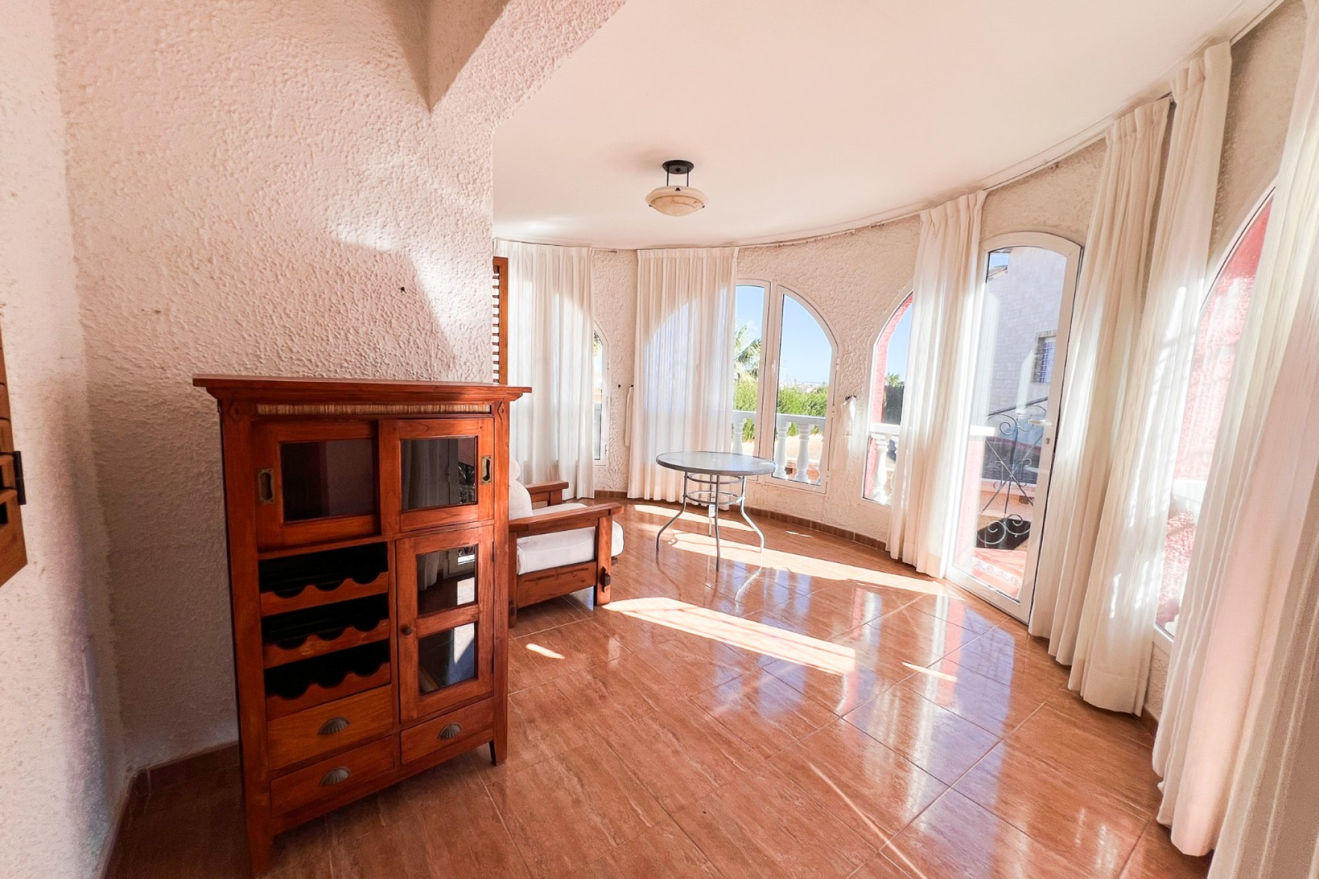 Herverkoop - Herenhuis - Torrevieja