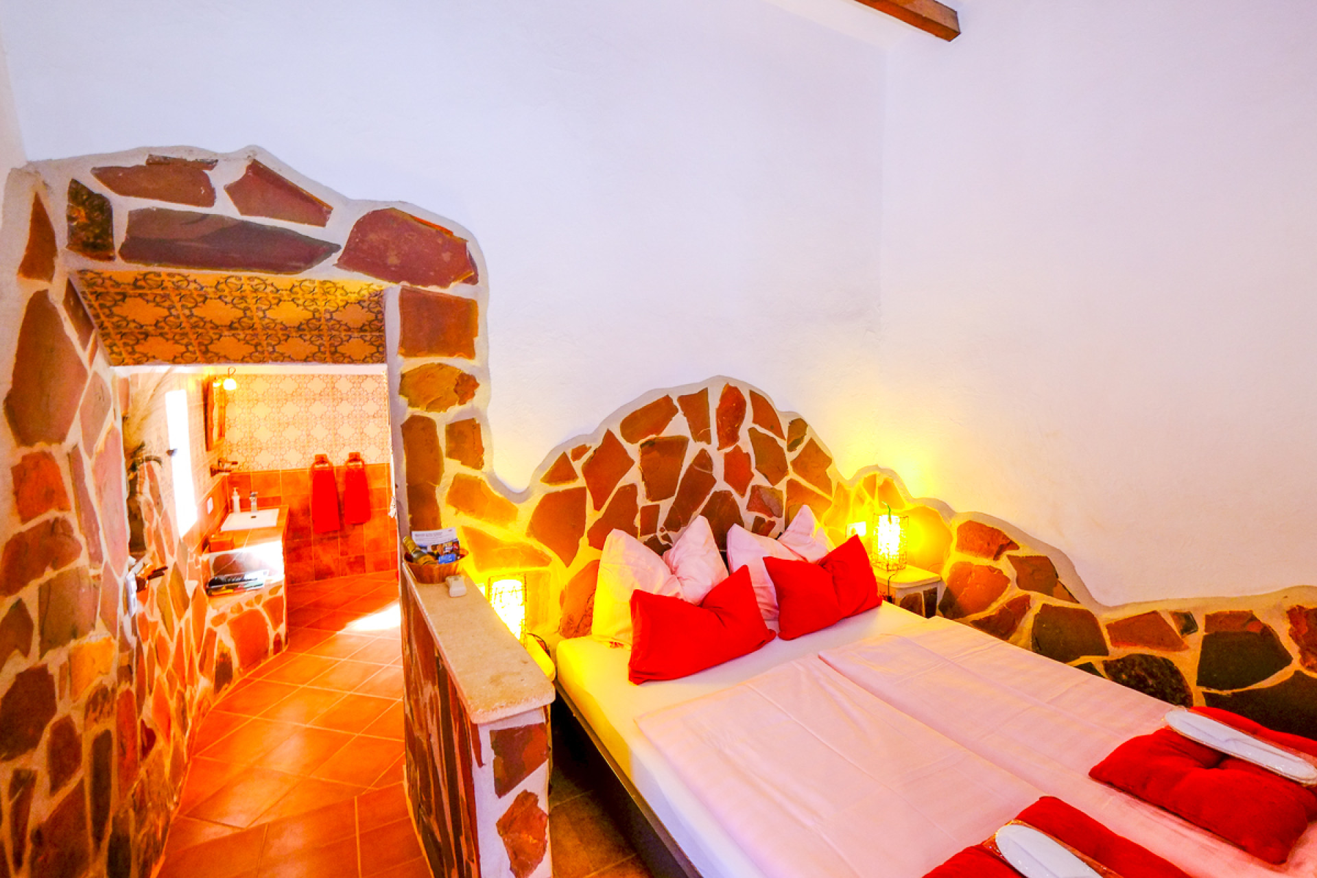 Herverkoop - Reclame - Hondón de las Nieves