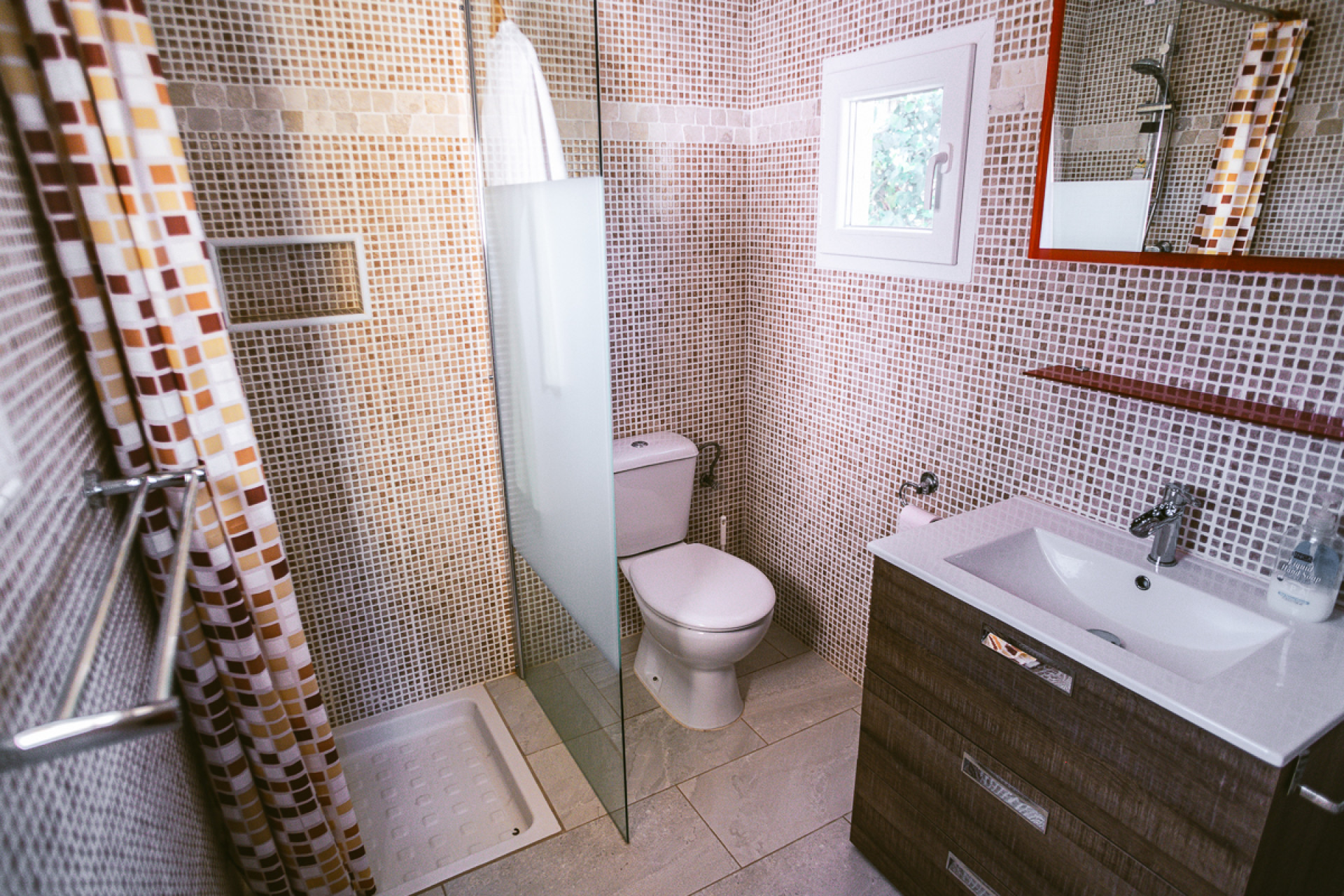 Herverkoop - Reclame - Hondón de las Nieves