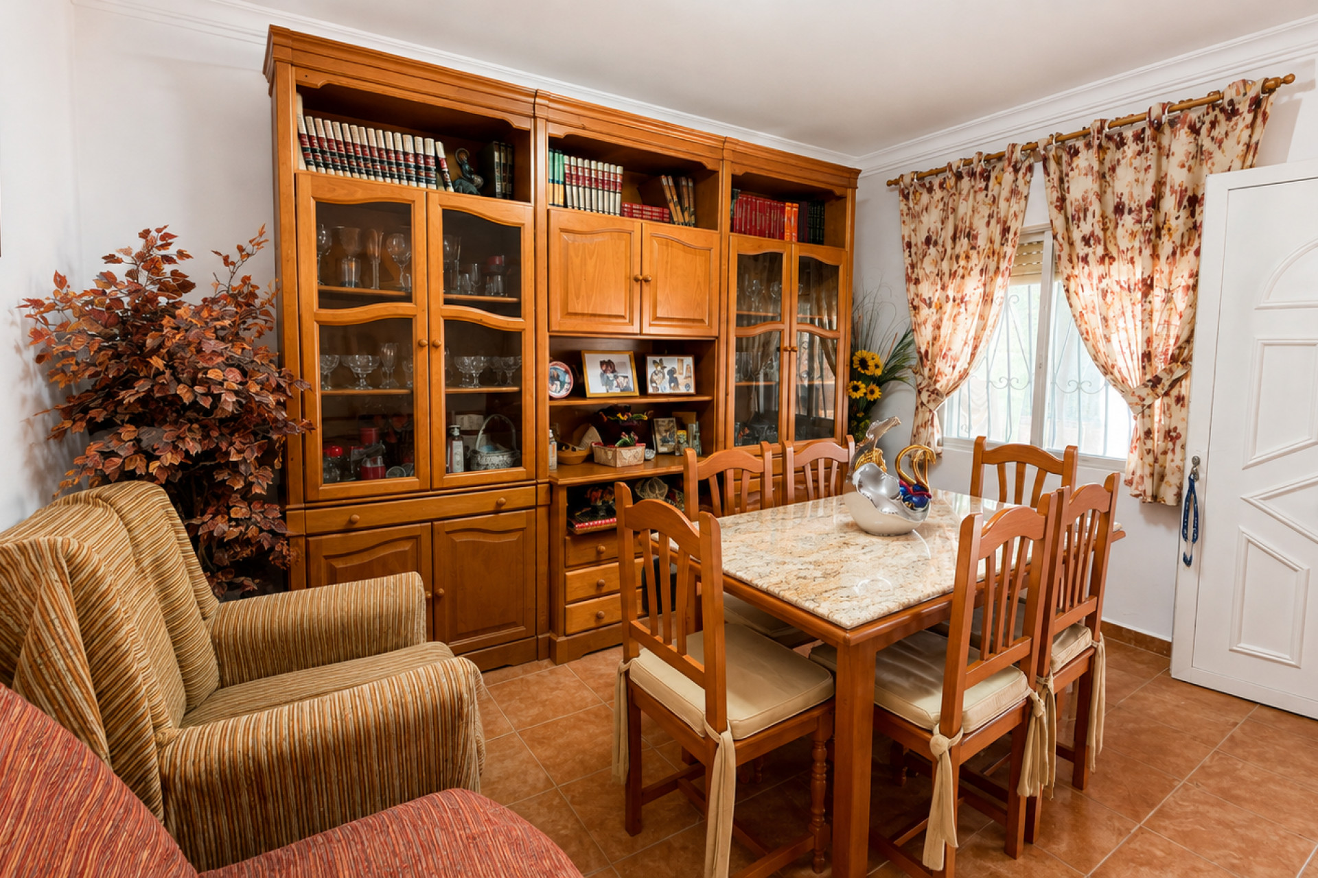 Herverkoop - Villa - Oliva - Oliva Nova