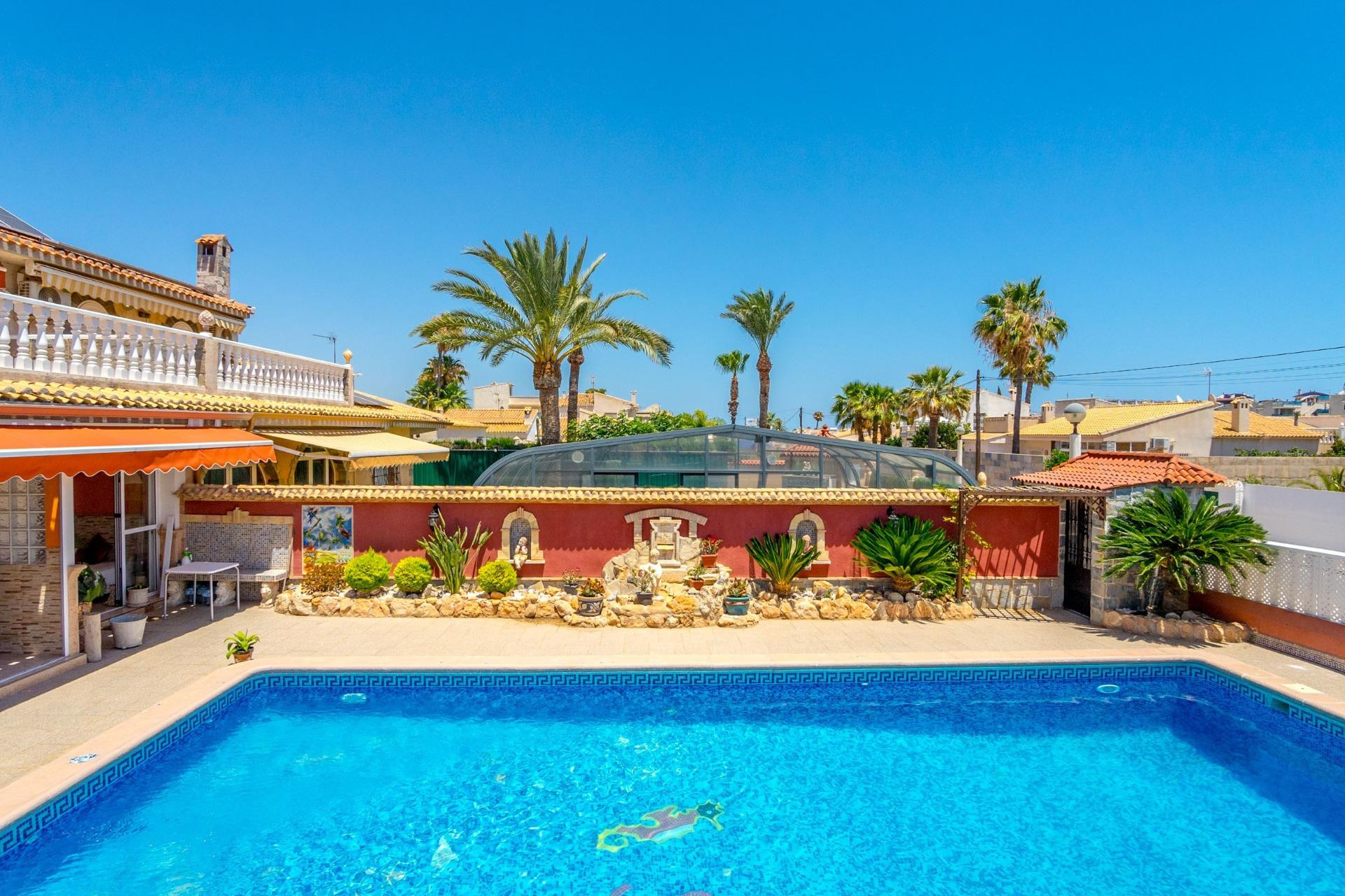 Herverkoop - Villa - Orihuela Costa - Campoamor