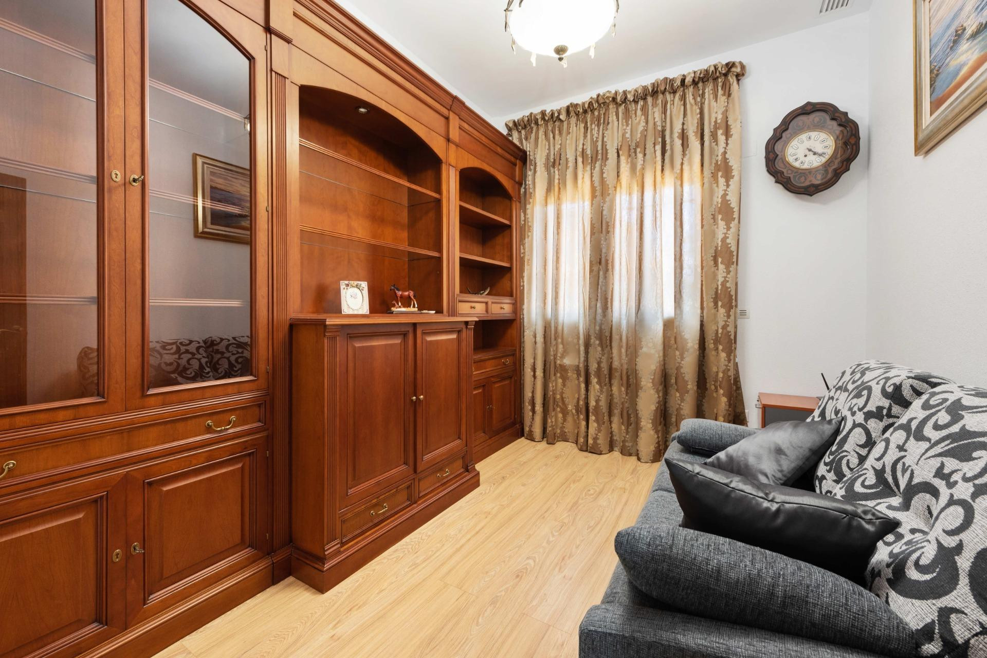 Herverkoop - Villa - Orihuela Costa - Campoamor