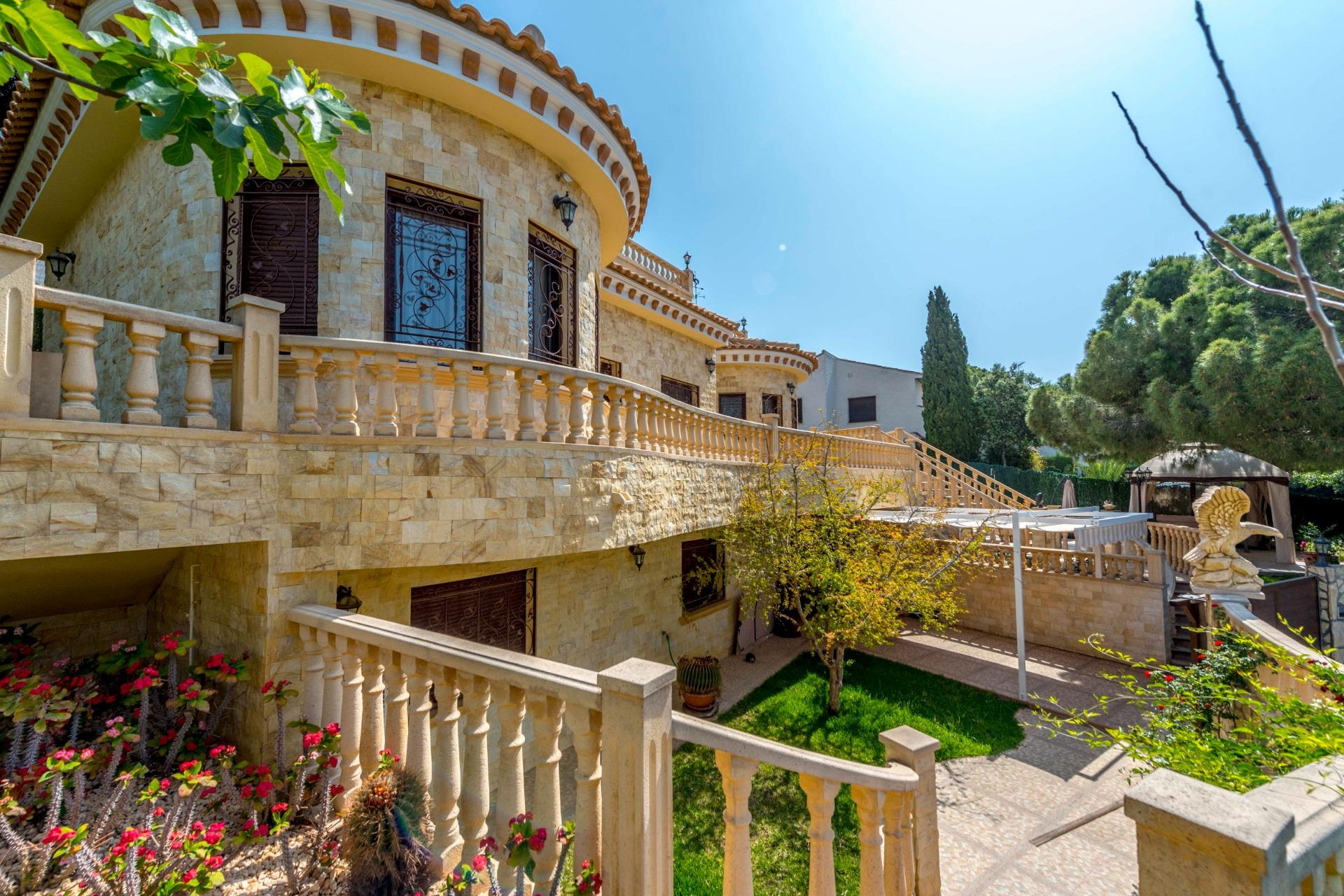 Herverkoop - Villa - Orihuela Costa - Campoamor